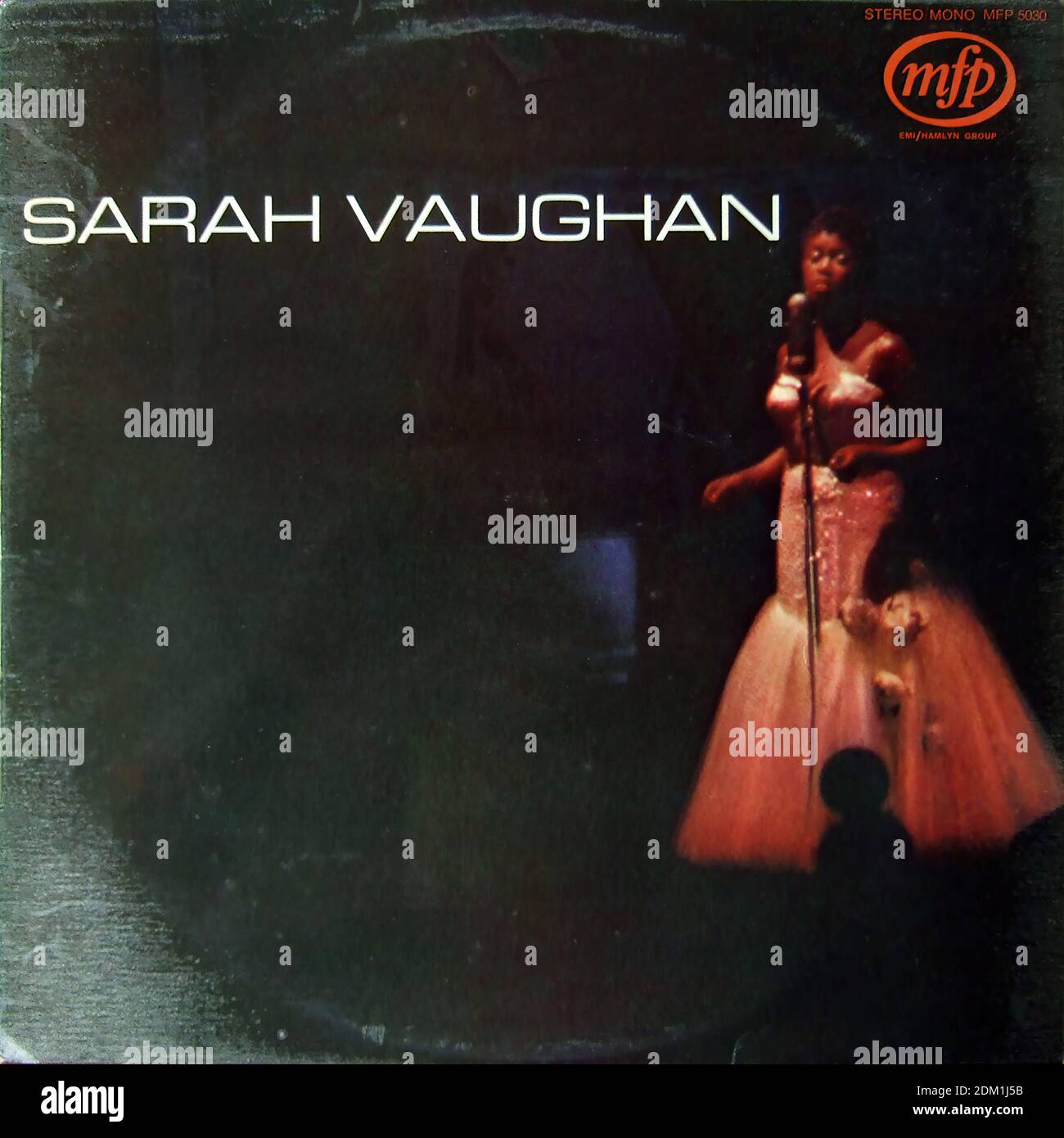 Sarah Vaughan & Mundell Lowe & George Duvivier - Nach Hours - Vintage Vinyl Album Cover Stockfoto