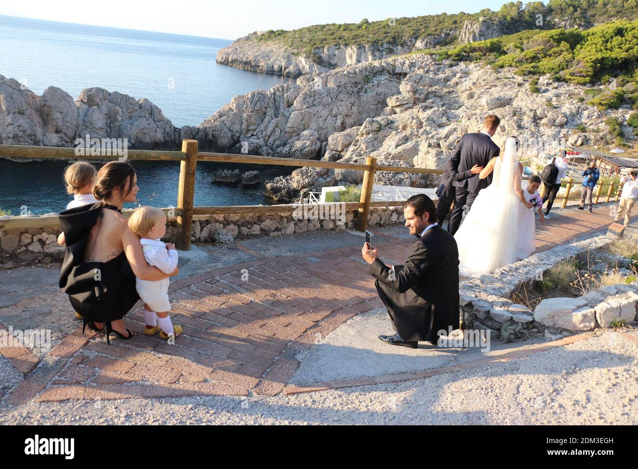 Prinz Carl Philip und Prinzessin Sofia Hellqvist von Schweden während ihrer Ferien auf Capri, Italien Stockfoto