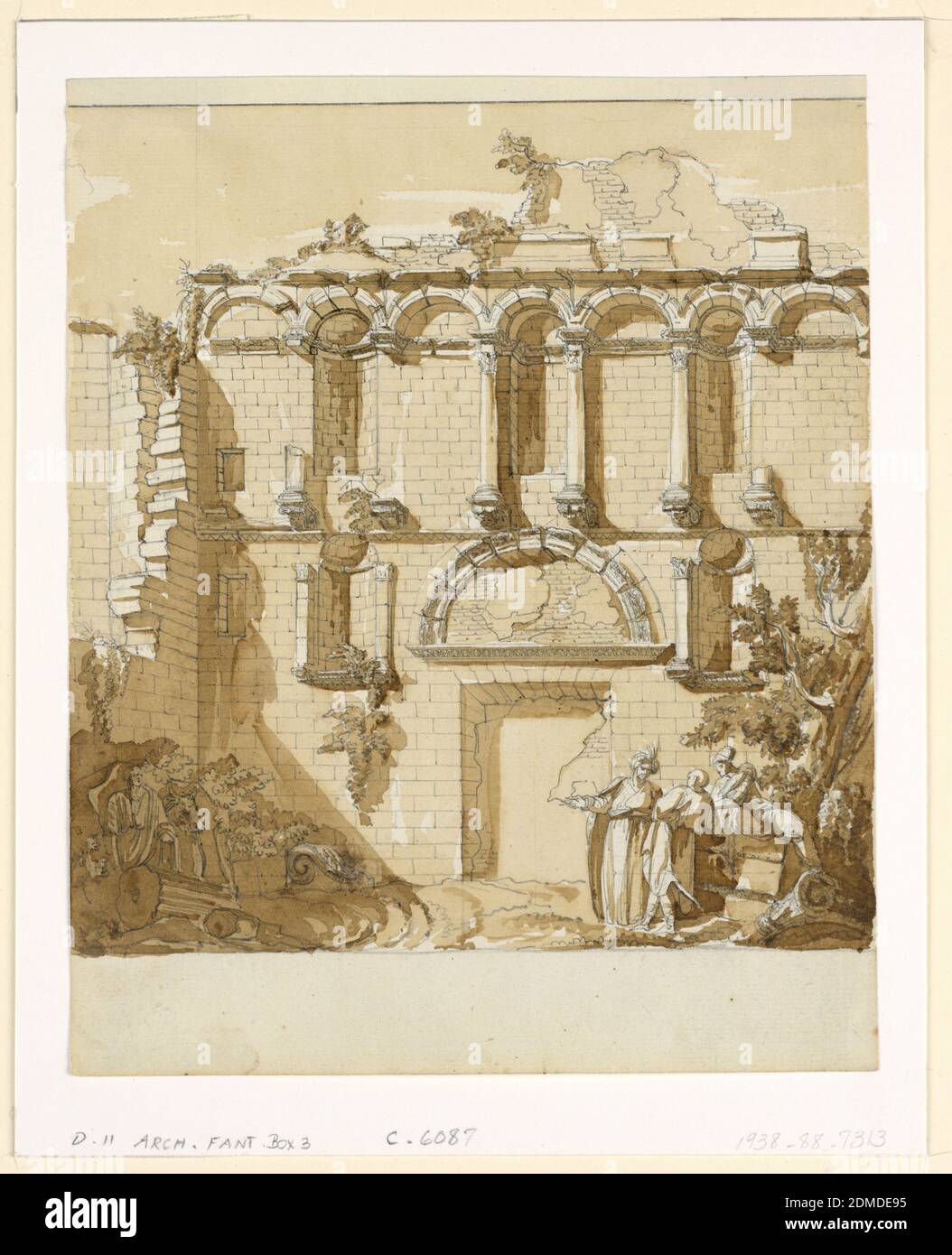 Blick auf die Porta Aurea, Palast von Diokletian, Split, Charles-Louis Clérisseau, Französisch, 1721 – 1820, Stift und braune Tinte, Pinsel und gelb-braun waschen, Graphit auf Papier, Wandhöhe, in Ruinen. Der untere Teil der Wand enthält eine ummauerte Tür, zwei kleine Nischen, die auf beiden Seiten der Tür platziert, und einen halben Bogen über der Tür. Der obere Teil der Wand enthält eine blinde Arkade mit drei Nischen und teilweise zerstörten Entablatur. Nur drei Säulen sind noch intakt. Auf dem Boden stehen drei männliche Figuren rechts vom Eingang. Stockfoto