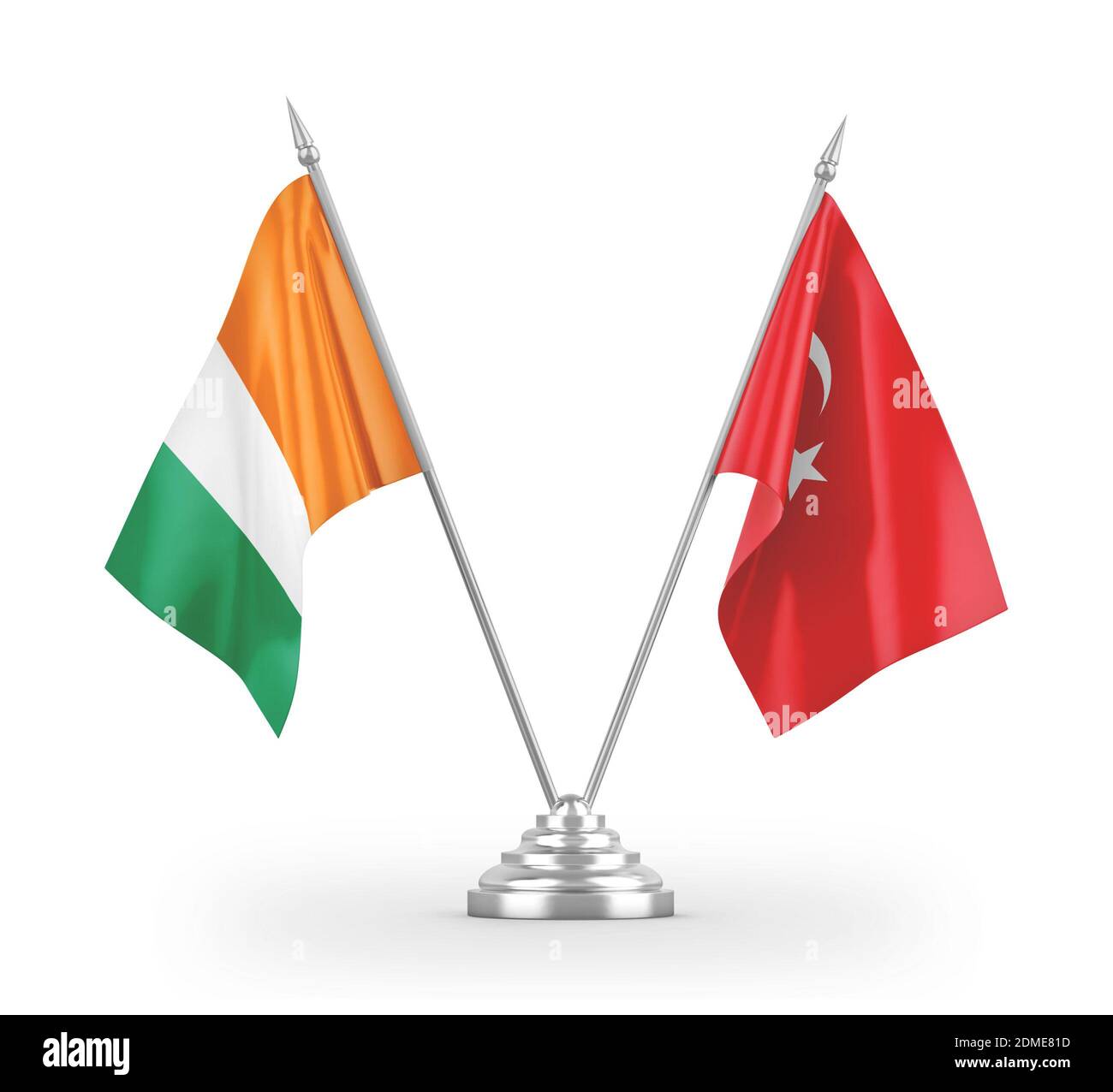 Türkei und Elfenbeinküste Elfenbeinküste Tischflaggen isoliert auf Weißes 3D-Rendering Stockfoto