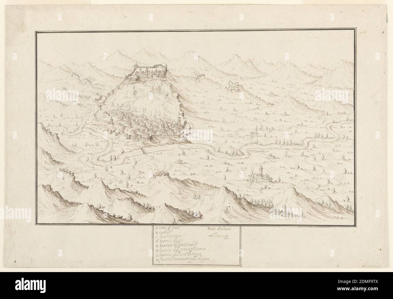 Planometrische Ansicht von Gani, Feder und braune Tinte auf cremefarbenem Papier, EIN großes Tal in der Mitte der Komposition liegt zwischen Bergen im Vordergrund und im Hintergrund. Ein Bach fließt durch das Tal, das von Bäumen verstreut ist. In der Mitte links erscheint eine ummauerte Siedlung. Unten in der Mitte, unterhalb des Bildes, erscheint ein Feld mit Text in italienischer Sprache. Der Text enthält Buchstaben, die Orte angeben, die den in der Komposition verstreuten Buchstaben entsprechen., Italien, 1610–35, Landschaften, Zeichnung Stockfoto