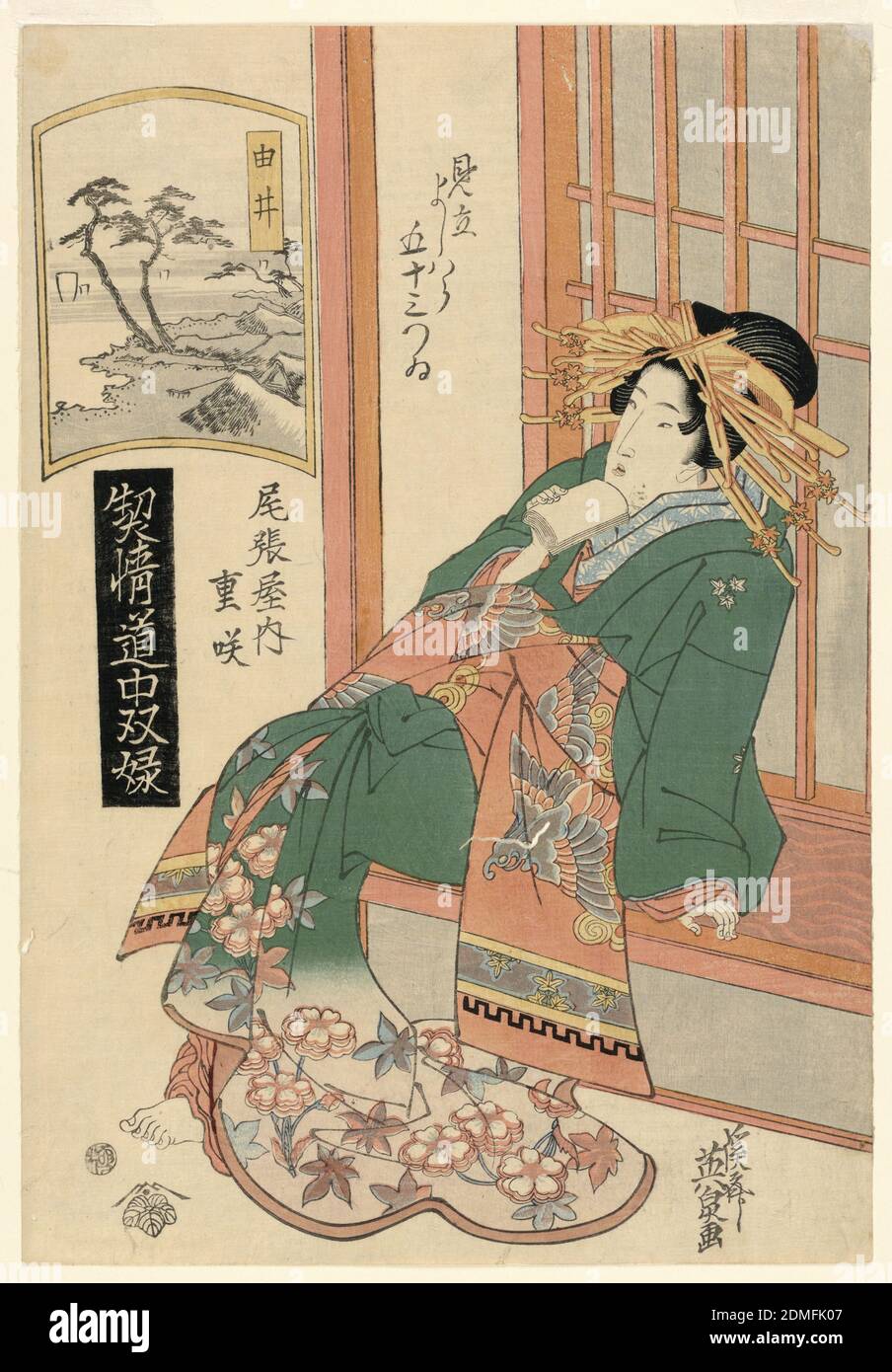 Yui, aus der Serie, 'The Highest Ranking Geisha's Journey', Keisei Eisen, japanisch, 1790 – 1848, Holzblock-Druck in farbiger Tinte auf Papier, die Frau sitzt auf einem Shoji-Bildschirm, auf einem Arm ruhend, sitzt in Kontemplation. Der Rahmen des Gebäudes hebt die gleiche orange Farbe in ihrem Kimono. Es gibt ein Fenster im Druck, das eine natürliche Landschaft zeigt. Andere japanische Zeichen in Kanji und Hiragana geschrieben sind um den Druck verteilt., Japan, ca. 1830, Theater, Druck Stockfoto