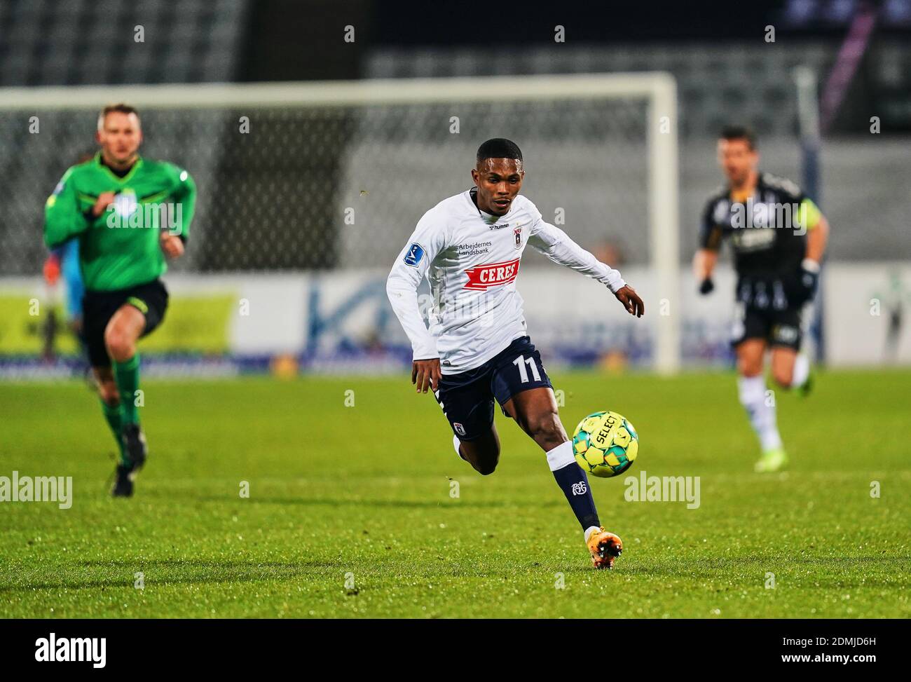 Aarhus Stadion, Aarhus, Dänemark. Dezember 2020. Geschenk-Links von Aarhus GF während Aarhus GF gegen AC Horsens im Aarhus Stadion, Aarhus, Dänemark. Kim Price/CSM/Alamy Live News Stockfoto