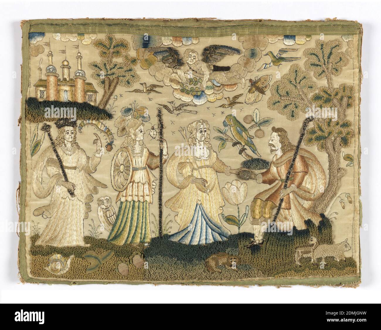 Das Urteil von Paris, Medium: Seide und Metallfaden Stickerei auf Seidenfundament, Glimmertechnik: Gestickt in Stiel-Satin, Knoten, Couching und gepolsterten Couching-Stichen mit geradem und ungebrauchten Looping (Nadelspitze) auf 4/1 Satinfundament, sitzende männliche Figur rechts (Paris) übergibt den Goldenen Apfel an die erste der drei vor ihm aufgereihten weiblichen Figuren (Venus). Die nächste Figur ist Minerva, die letzte ist Juno. Oben lehnt sich Amor aus einer Wolke mit einem Lorbeerkranz für seine Mutter., England, 1650–75, Sticken & Nähen, Stickbild, Stickbild Stockfoto