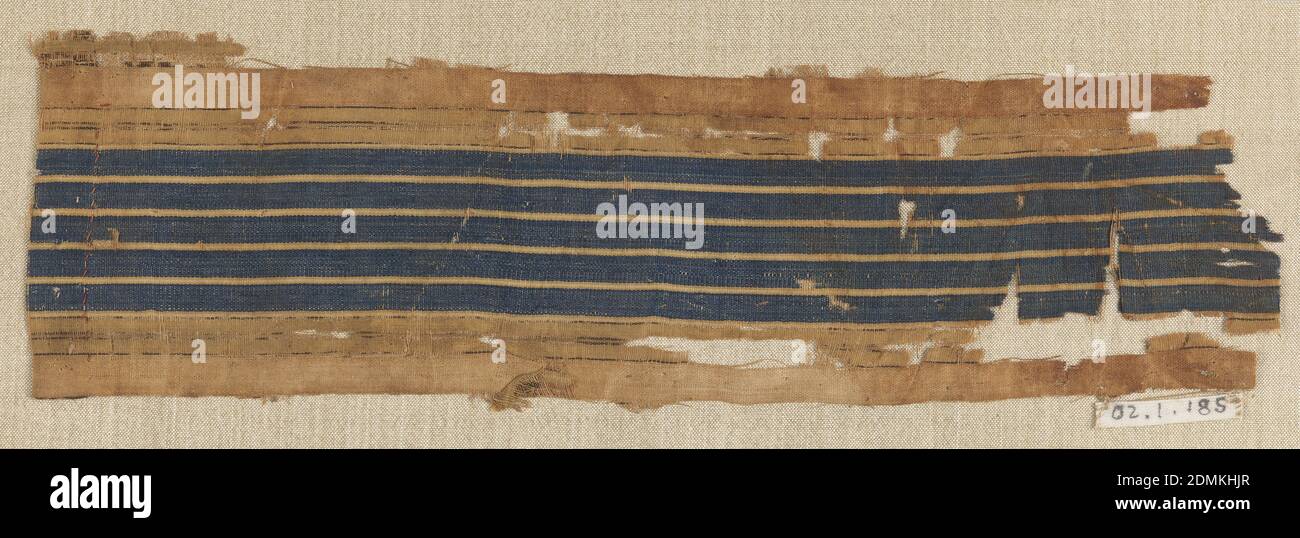 Fragment, Medium: Leinen, Seidentechnik: Leinwandbindung, Gestreiftes Tuch., Mittlerer Osten, 13. Jahrhundert, gewebte Textilien, Fragment Stockfoto