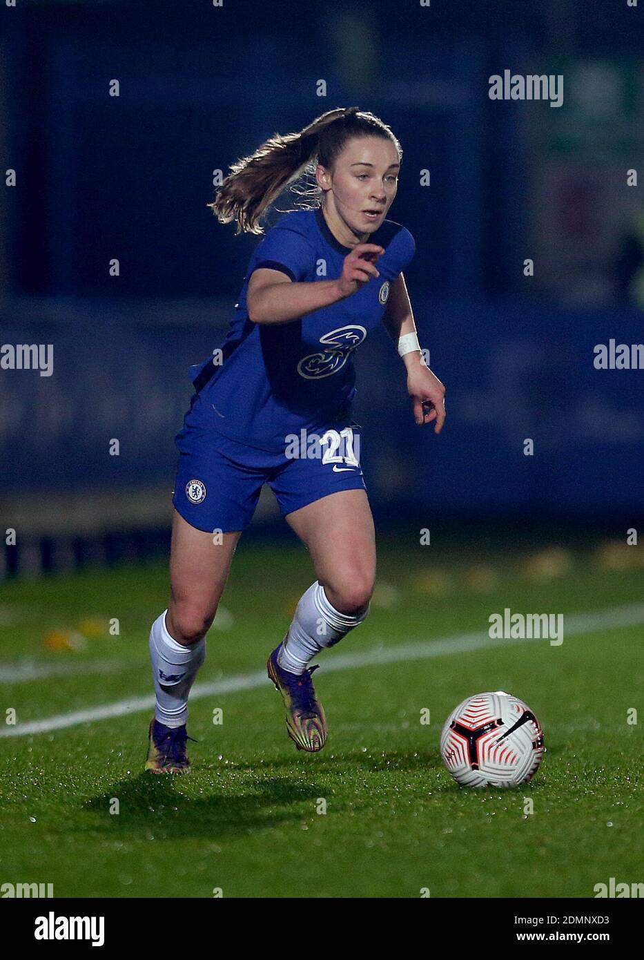 Chelsea Womens Niamh Charles in Aktion während des UEFA Champions League-Spiels der Frauen in Kingsmeadow, London. Stockfoto Chelsea Womens Niamh Charles in Aktion während des UEFA Champions League-Spiels der Frauen in Kingsmeadow, London. Stockfoto