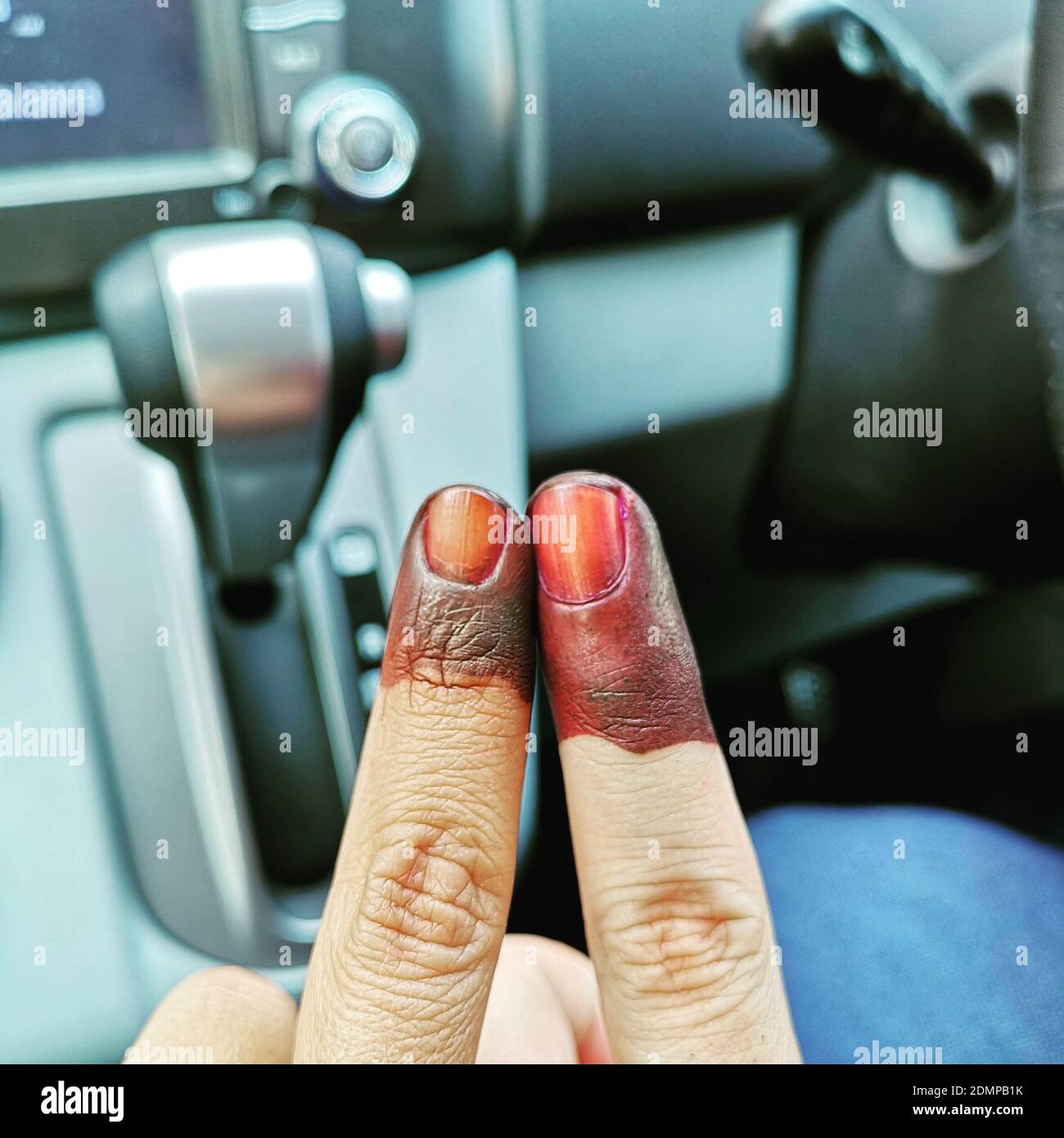 Fingern im auto