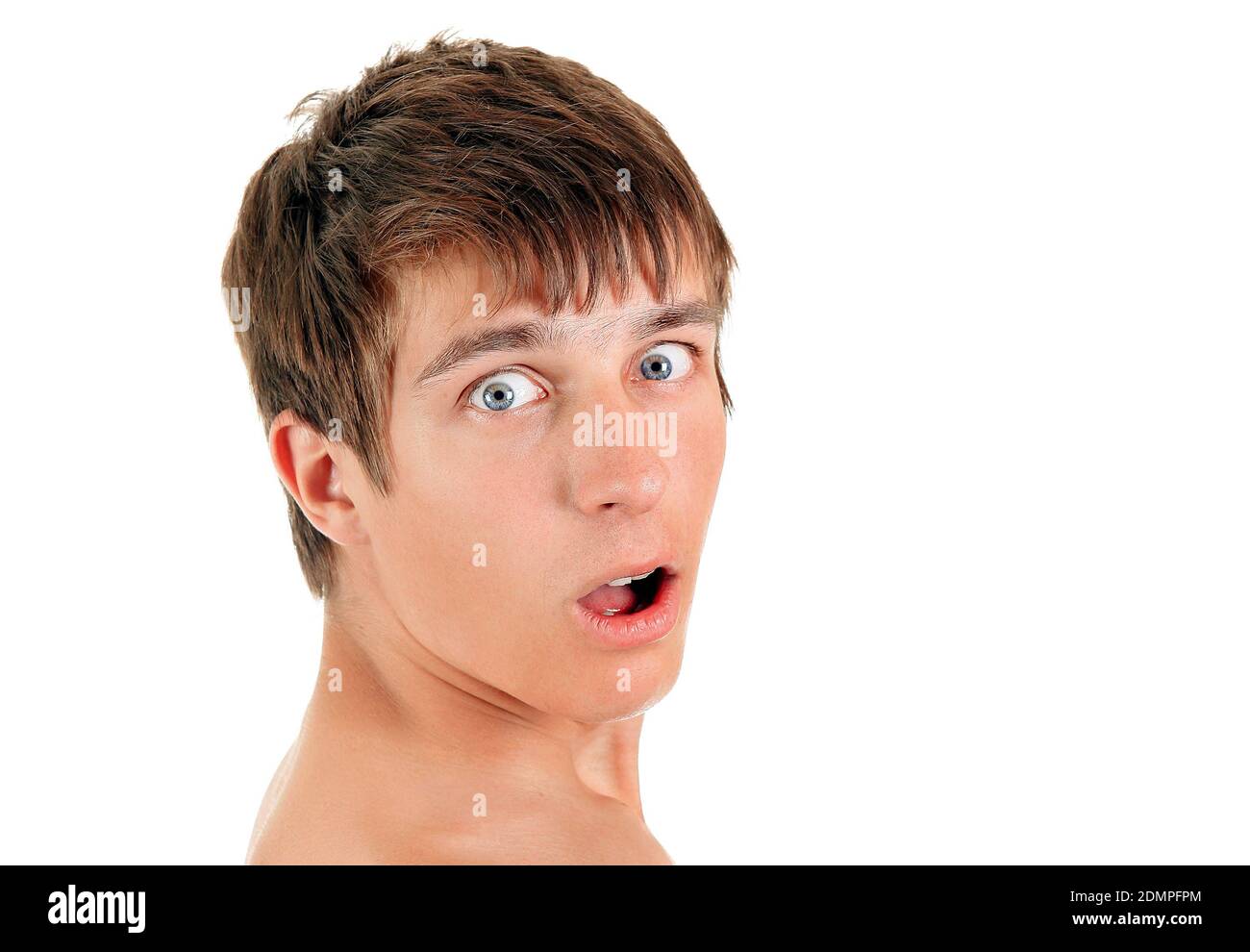 Überrascht junger Mann isoliert auf dem weißen Hintergrund Stockfoto