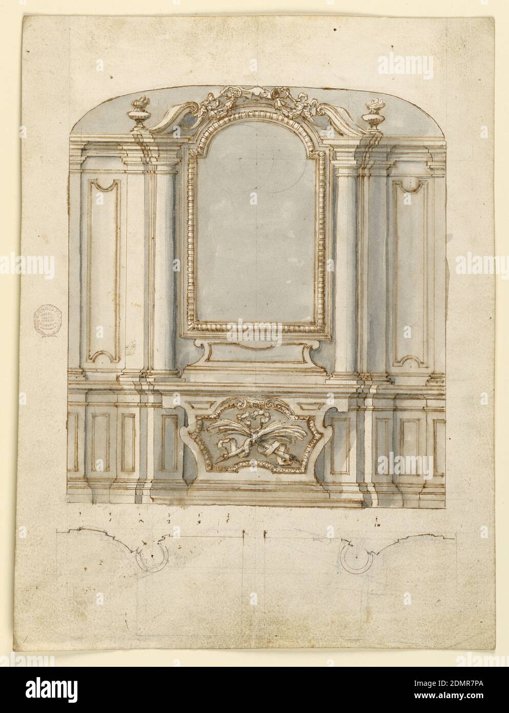 Projekt für Alter, Graphit, Stift und Tinte, Pinsel und Bistre auf Papier, gebogene Palmenäste in einem Eskuttscheon an der Vorderseite der mensa. Schräg stehende eingebettete Säulen stützten kleine Gesimse eines gebrochenen Giebels. Seitlich Pilaster und Giebel., Italien, 1700–1750, Religion, Zeichnung Stockfoto