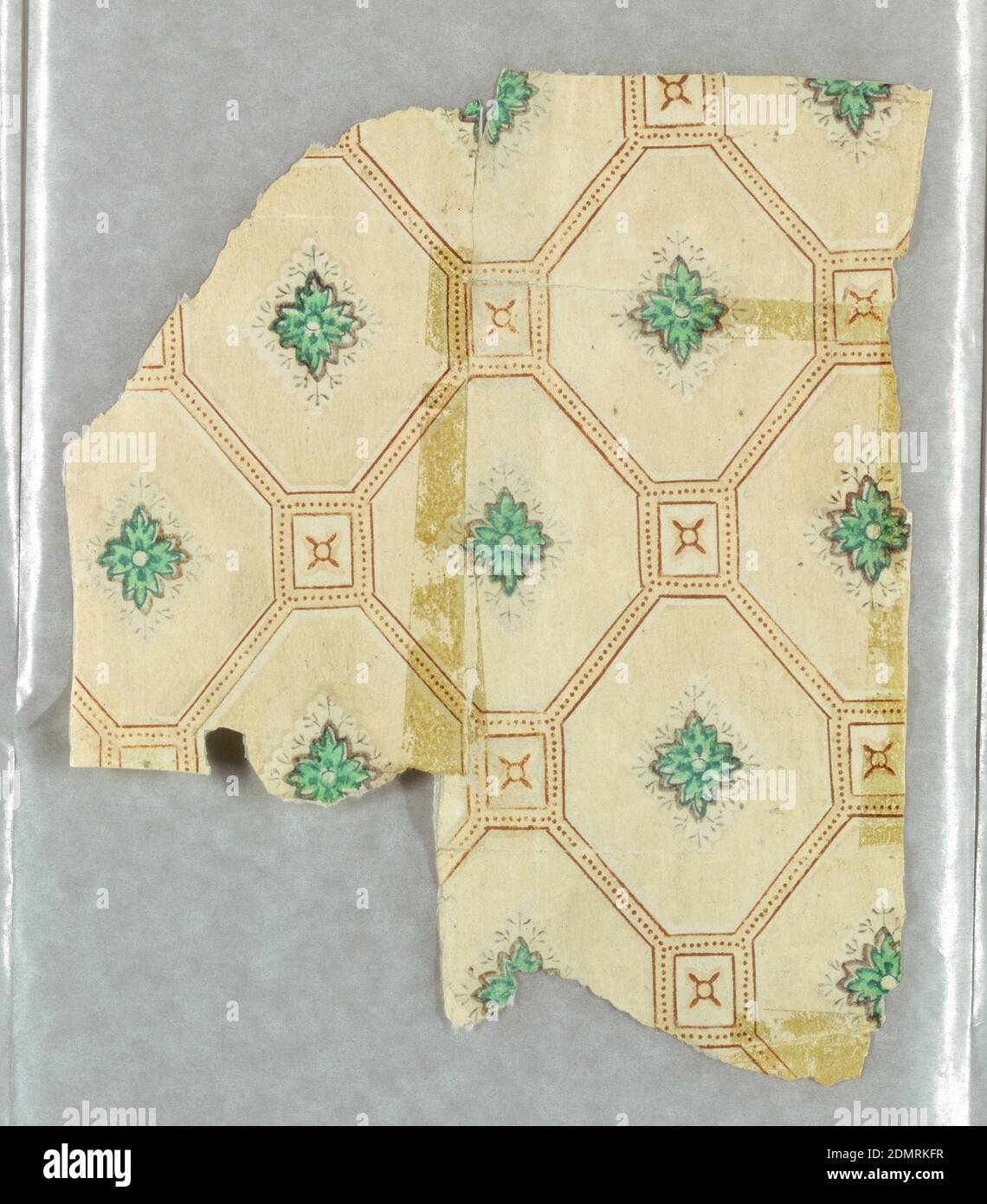 Seitenwand - Fragment, Block- oder maschinell bedruckt, grüner Akanthus-Chef in diamantem Windeldesign., 1840–70, Wandbeläge, Sidewall - Fragment Stockfoto