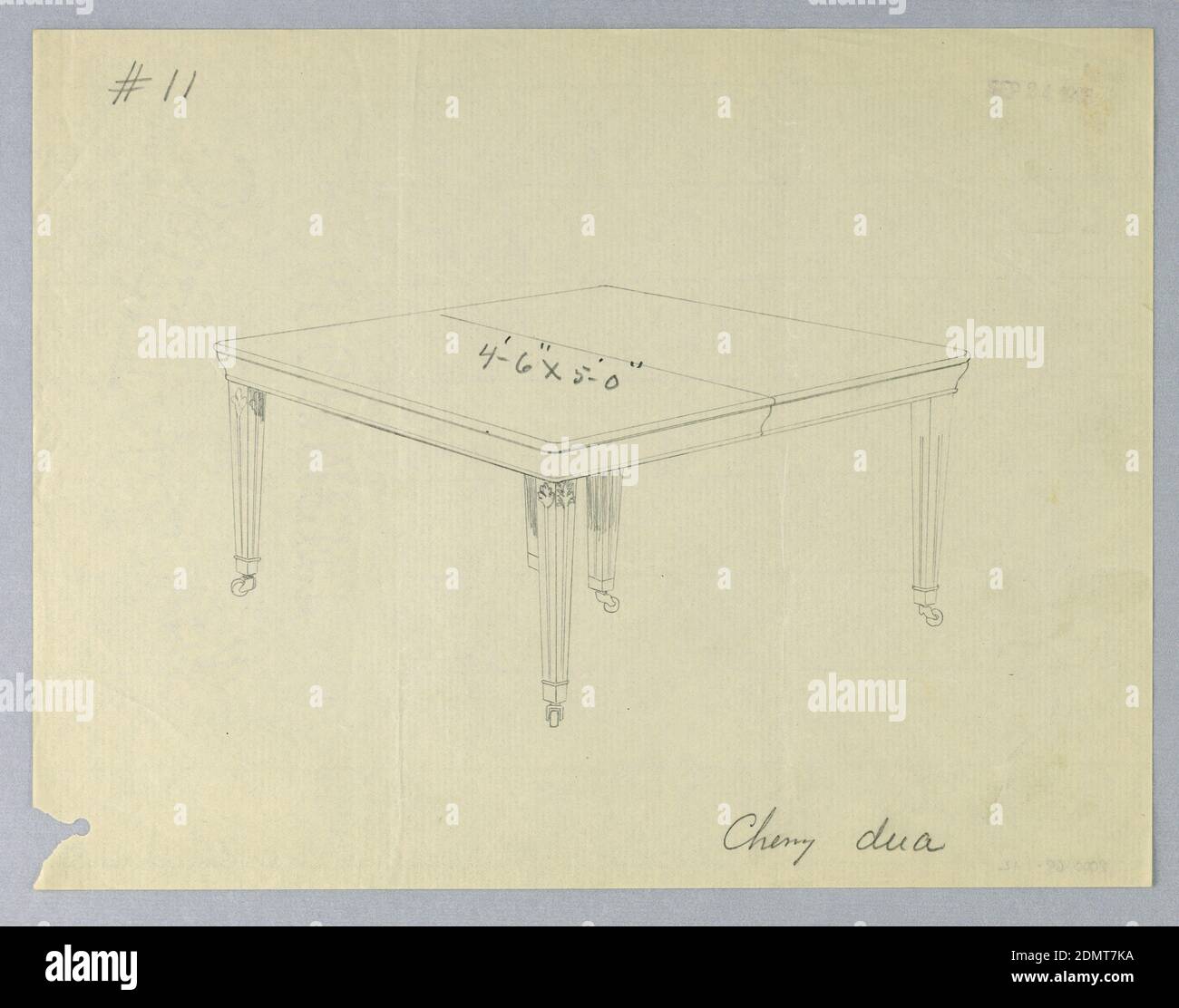 Design für Cherry Wood Table, A.N. Davenport Co., Graphit auf dünnem, cremefarbenem Papier, rechteckige geformte Platte mit über die Mitte verlaufender Trennstrebe, angehoben auf 6 [5 gezeigt] geriffelte und geschnitzte, spitz zulaufende Beine auf Becherrollen., 24. September 1903, Möbel, Zeichnung Stockfoto