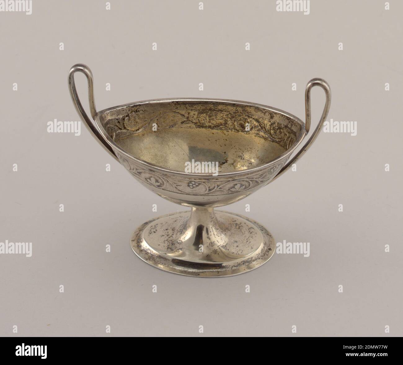 Oval Mit Zwei Punkten Stockfotos Und Bilder Kaufen Alamy