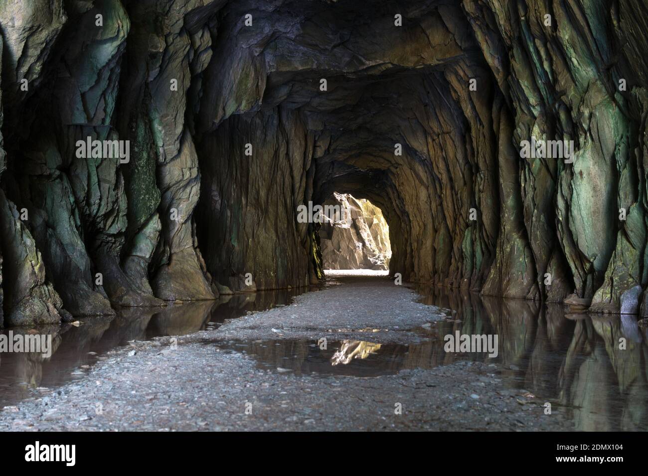 Cathedral Cave Tunnel, Little Langdale, Cumbria, Großbritannien Stockfoto