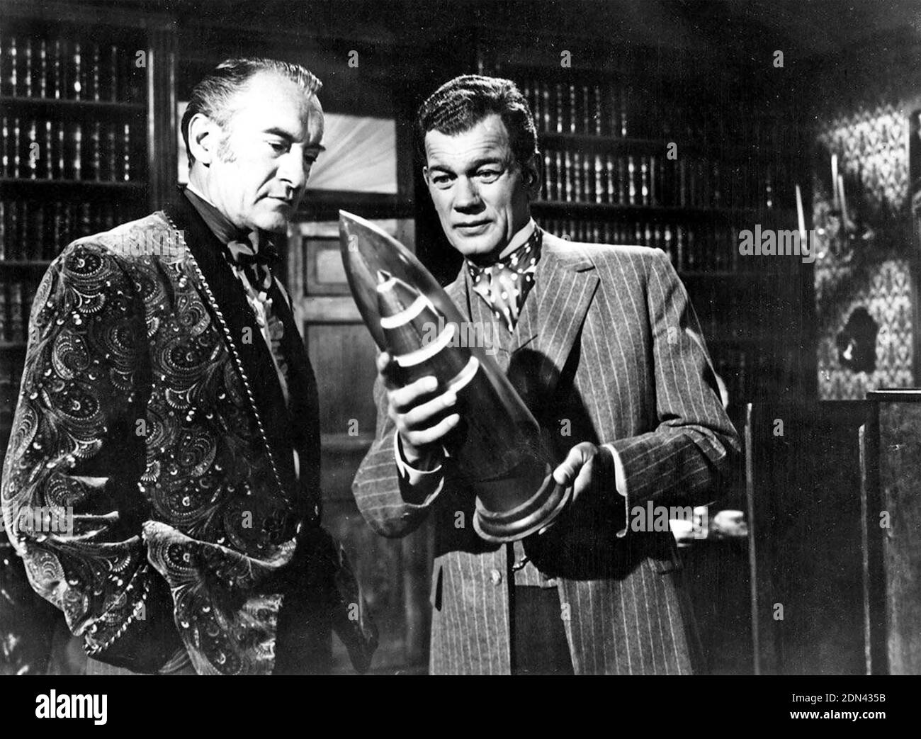 VON DER ERDE ZUM MOND 1958 war Bros.Bilder Film Mit George Sanders links und Joseph Cotton Stockfoto