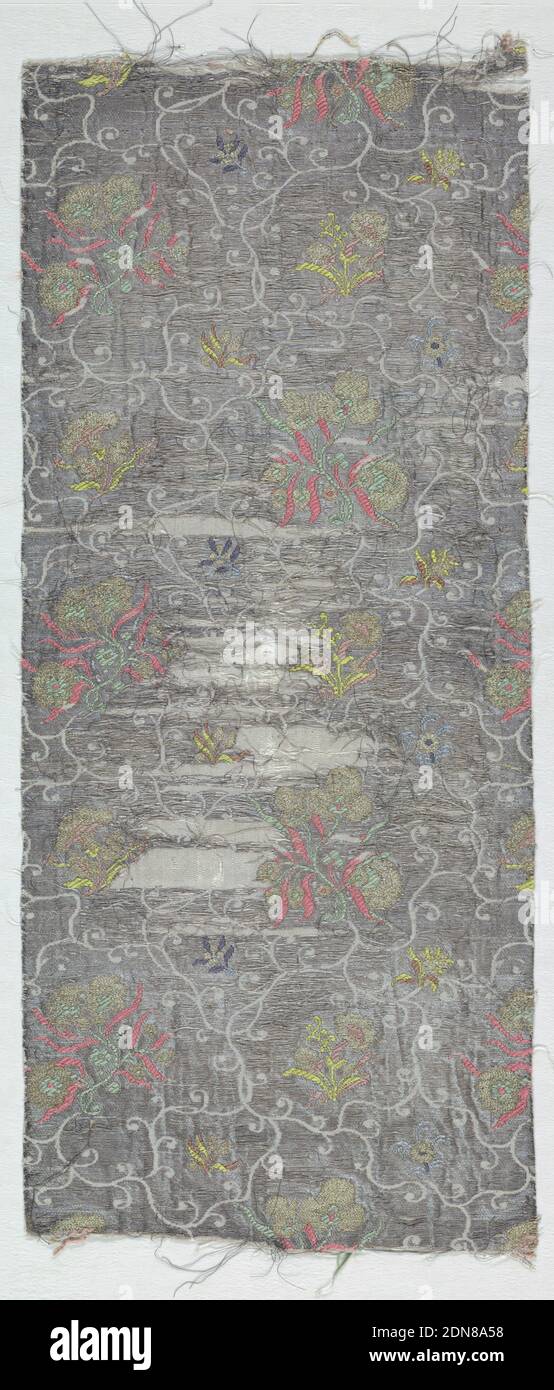 Fragment, Medium: Seide, metallische Technik: Gewebt, Indo-Persien, 18. Jahrhundert, gewebte Textilien, Fragment Stockfoto