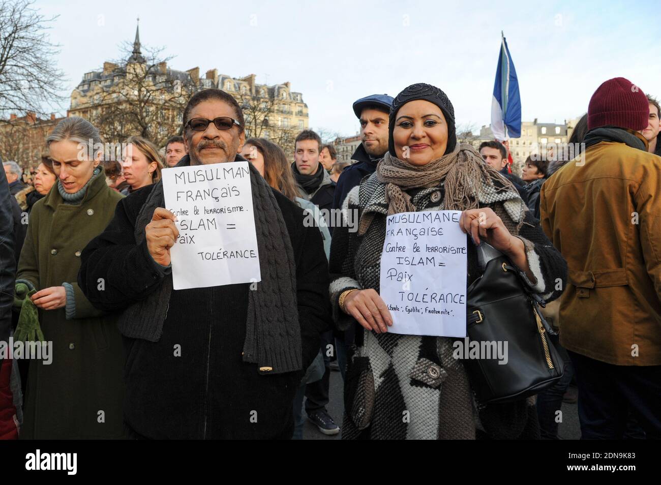 Hunderttausende nehmen am 11. Januar 2015 an einem schweigenden marsch gegen den Terrorismus am Place de la Nation in Paris Teil. Foto von Mireille Ampilhac/ABACAPRESS.COM Stockfoto