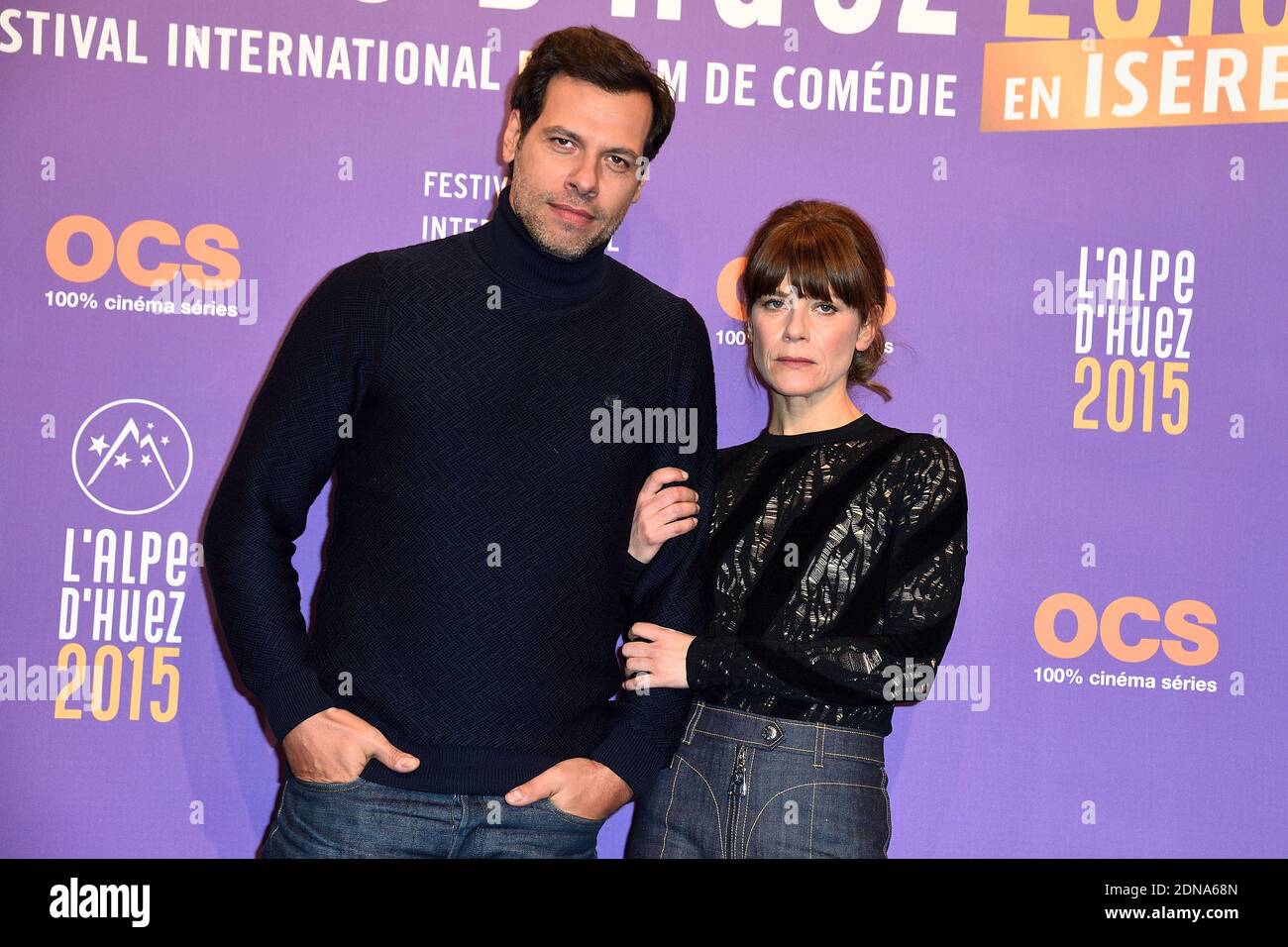 Laurent Lafitte und Marina Fois nehmen an der Vorführung von 'Papa ou Maman' im Rahmen des 18. Alpe d'Huez Comedy Film Festivals in Frankreich am 16. Januar 2015 Teil. Foto von Nicolas Briquet/ABACAPRESS.COM Stockfoto