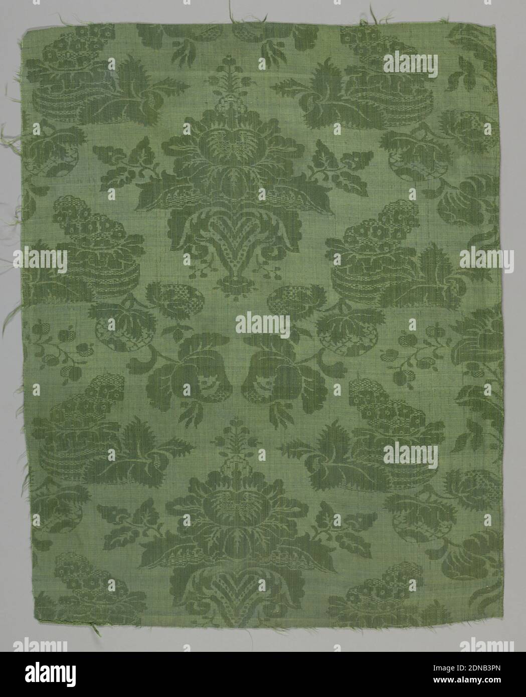 Fragment, Medium: Seide Technik: 5-Harness Satin Damast, Damaszenfutter für Komponenten A/c., Frankreich, 1750–1800, gewebte Textilien, Fragment Stockfoto