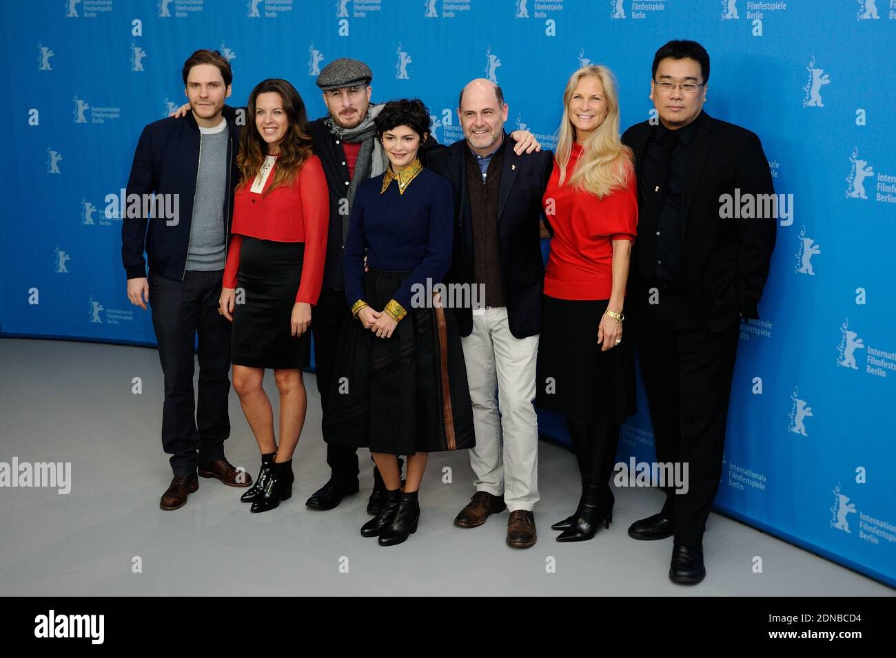 Jurymitglieder Daniel Brühl, Claudia Llosa, Jurypräsident Darren Aronofsky, Audrey Tautou, Matthew Weiner, Martha De Laurentiis und Bong Joon-ho bei der 65. Berlinale, Internationale Filmfestspiele Berlin, am 05. Februar 2015 in Berlin. Foto von Aurore Marechal/ABACAPRESS.COM Stockfoto