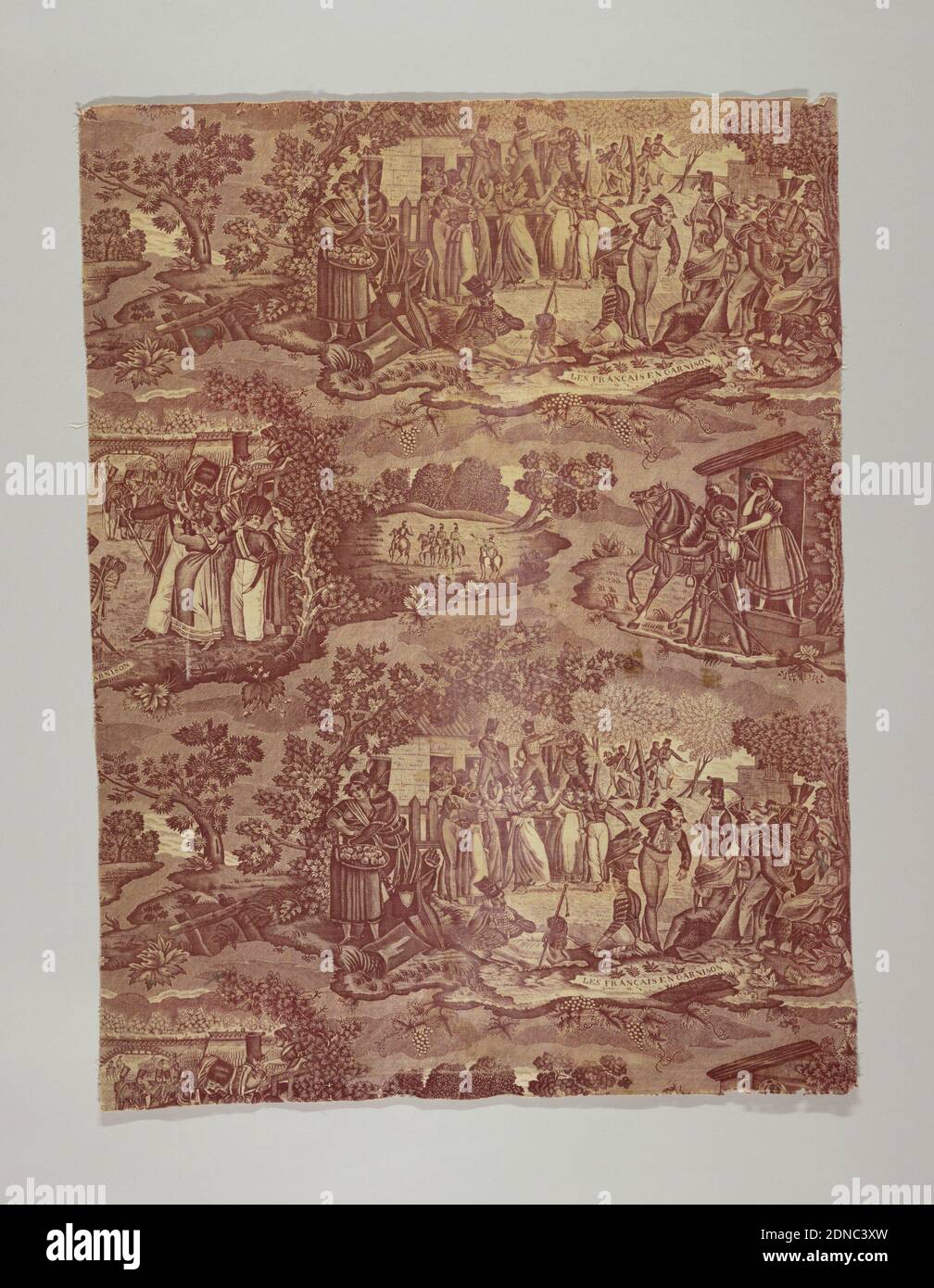 Textil, Medium: Baumwolle mit Leinwandbindung. Gedruckt mit gravierter Walze. Humorvolles Design, das ein französisches Militärlager und ein englisches Militärlager zeigt. Das englische Lager ist in diesem Beispiel nicht vollständig. In Sepia auf off-white., Rouen, Frankreich, 1800–1850, bedruckte, gefärbte & bemalte Textilien, Textil Stockfoto