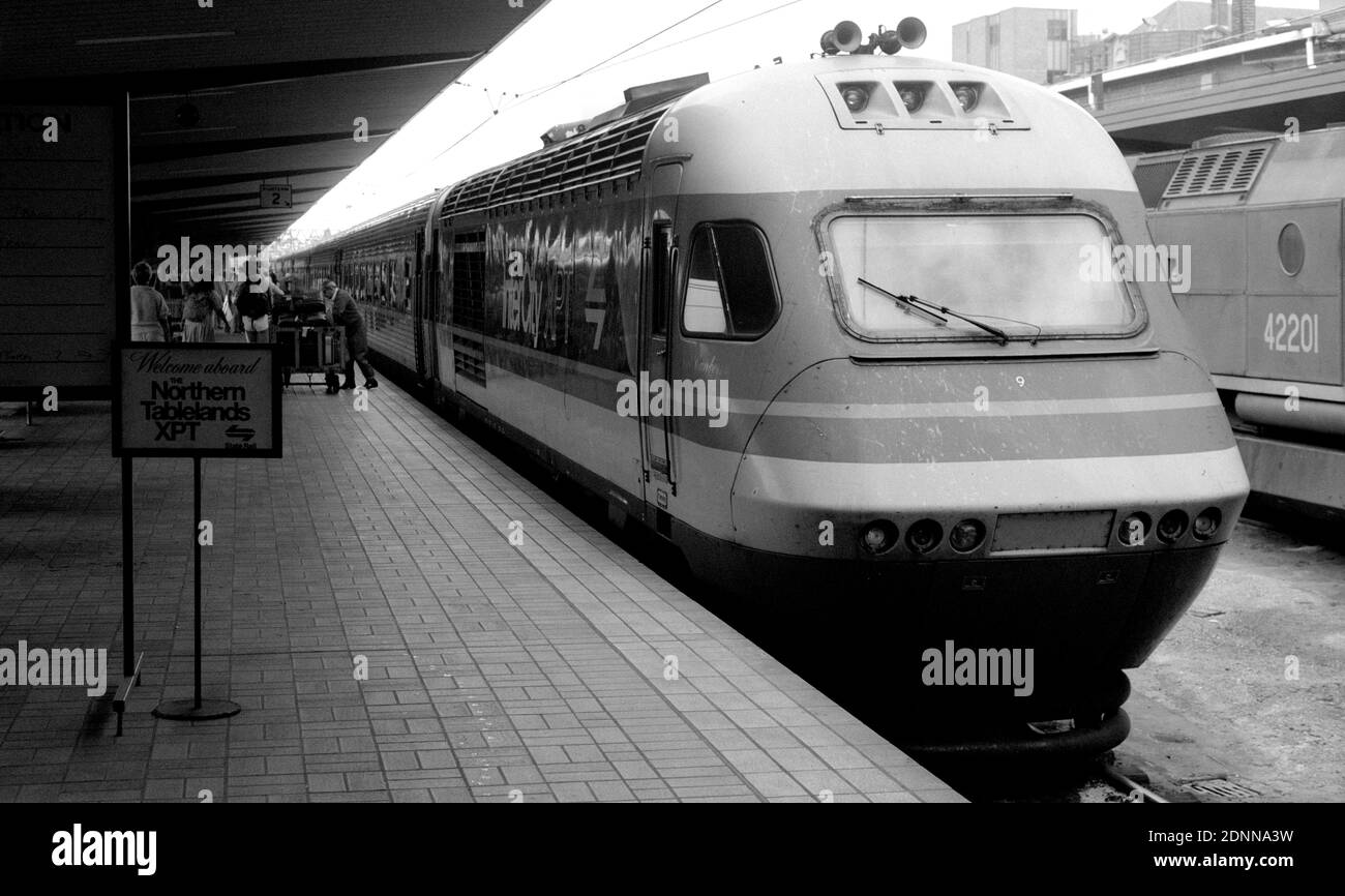 Northern Tablelands XPT Dieselzug am Sydney Central Station, New South Wales, Australien. 1987. Stockfoto
