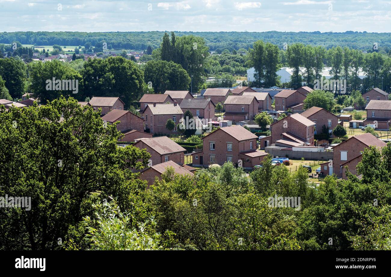 Libercourt (Nordfrankreich): Häuser im modernen Bergbauviertel „CITE 1940“, ehemalige Bergarbeiterhäuser. Diese Bergbauregion Nord-Pas-de-Calais ist reg Stockfoto