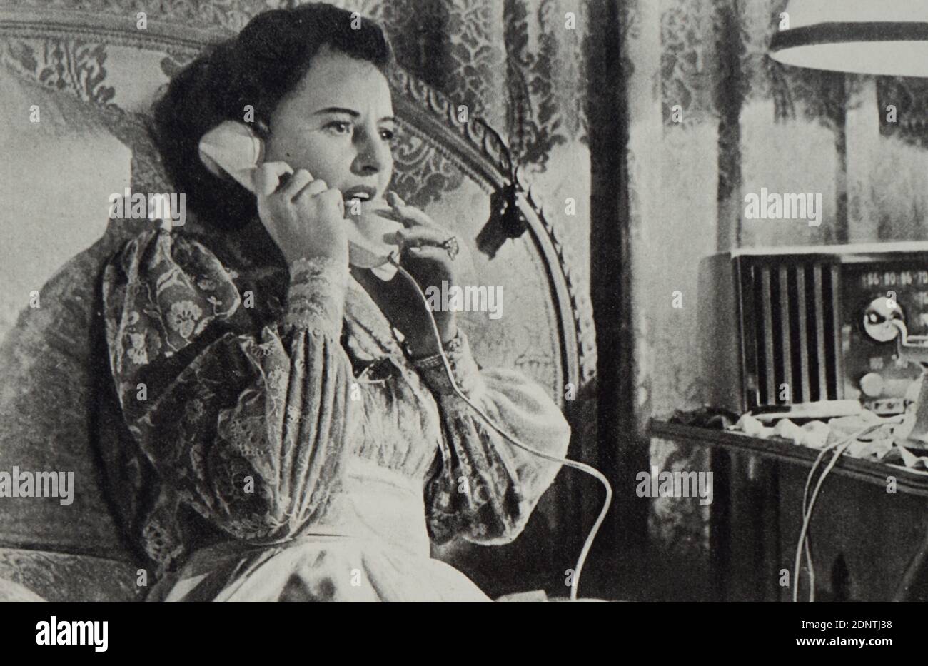 Filmstill von Barbra Stanwyck (1907-1990) aus 'Sorry, Wrong Number'. Stockfoto