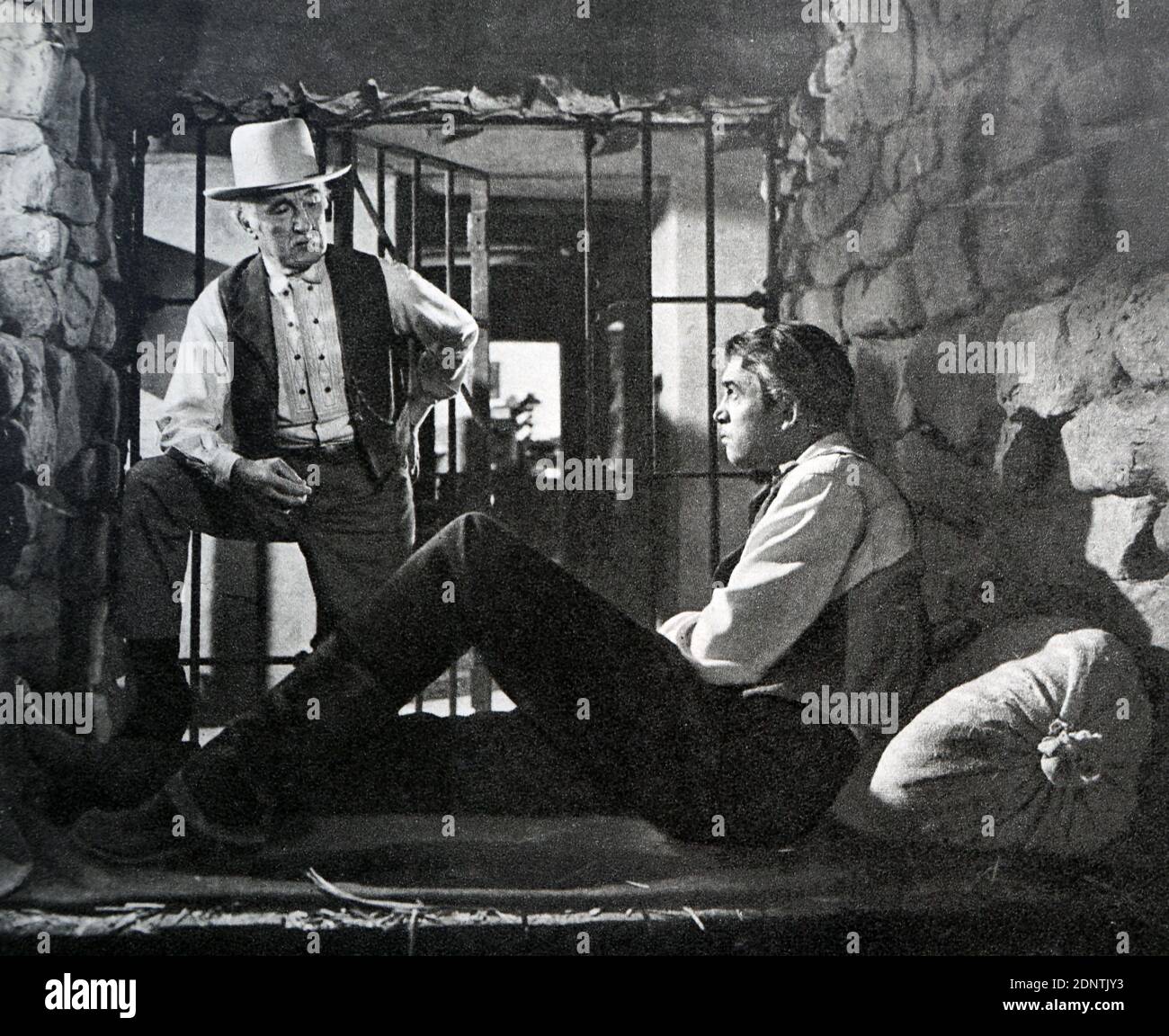 Filmstill aus 'The man from Laramie' mit Cathy O'Donnell, James Stewart, Donald Crisp und Arthur Kennedy. Stockfoto