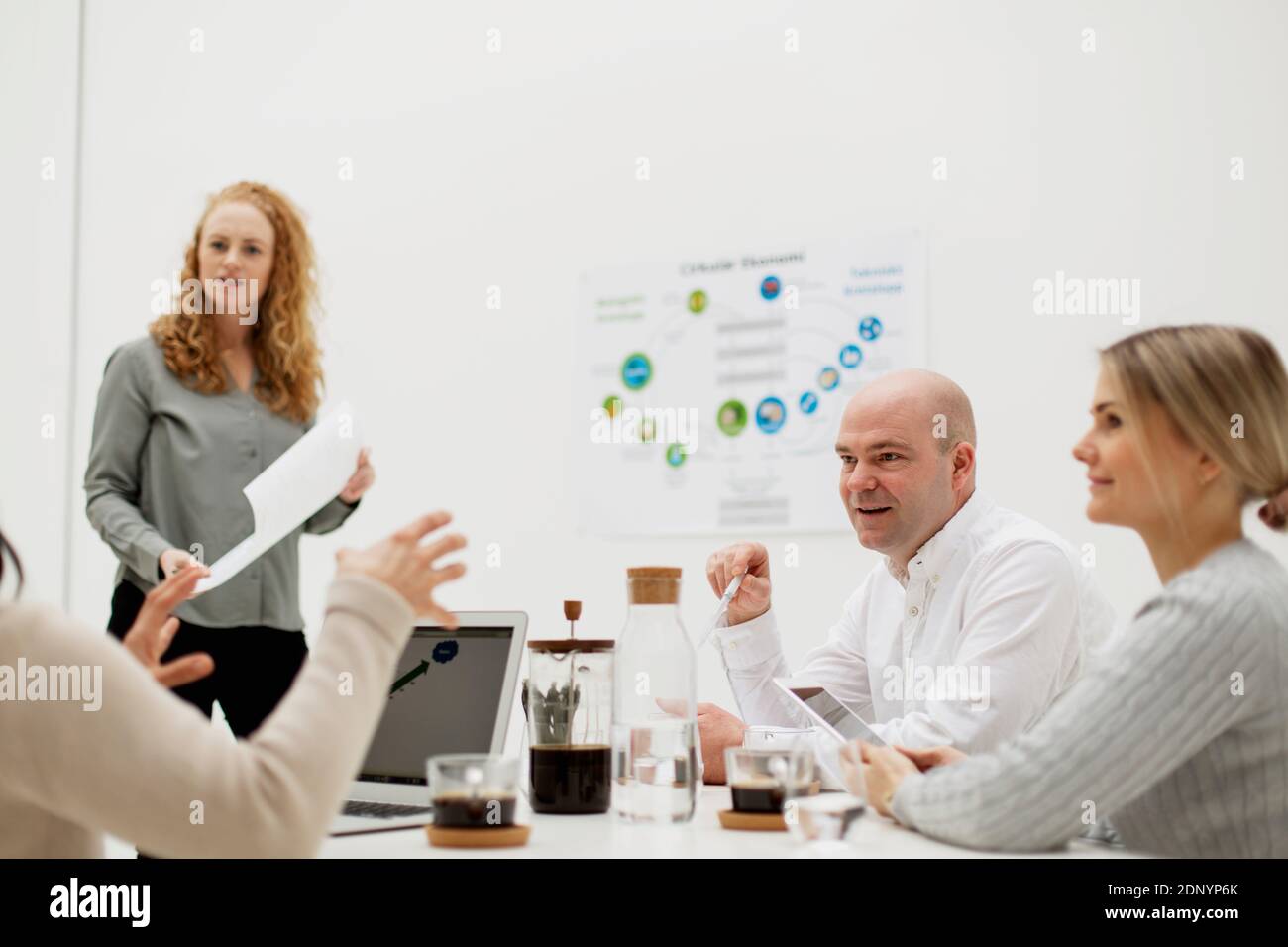 Menschen bei Geschäftstreffen Stockfoto