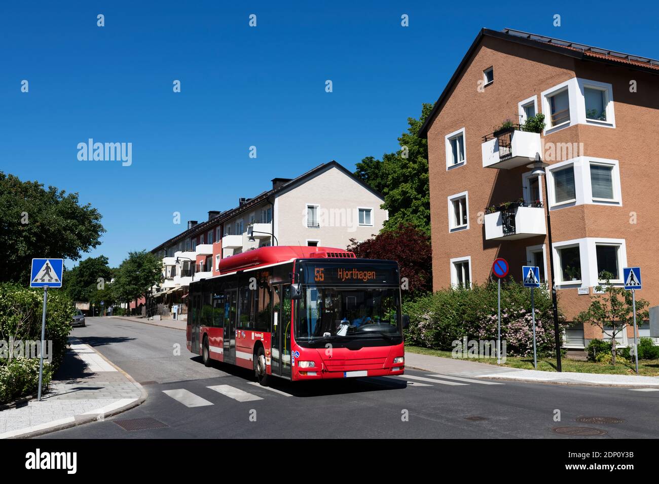 Sonnige farbe -Fotos und -Bildmaterial in hoher Auflösung – Alamy
