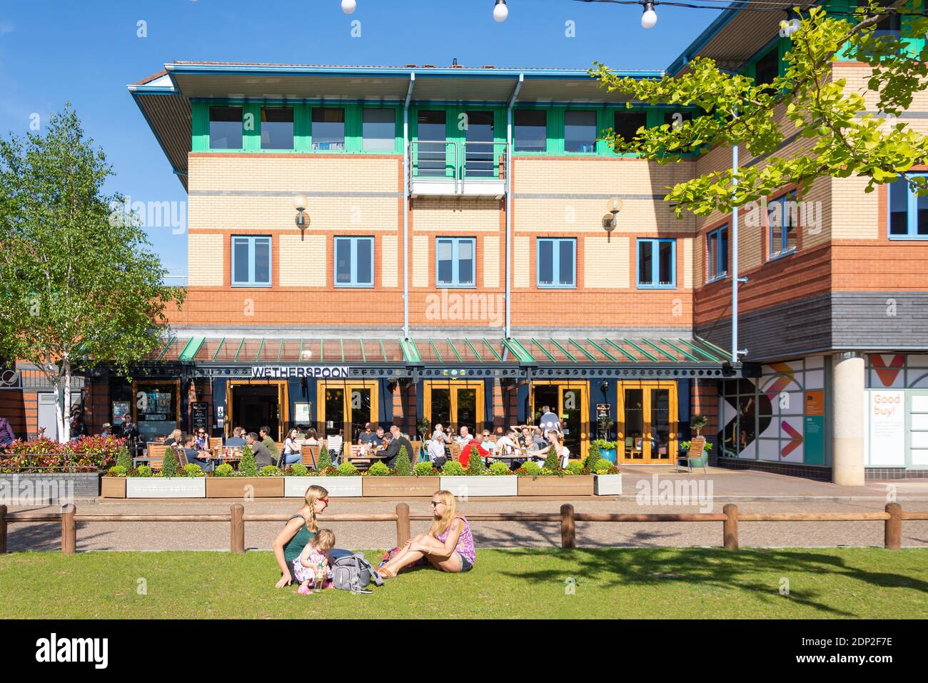 Wetherspoon Waterfront Inn, die Waterfront, Brierley Hill, Dudley, West Midlands, England, Großbritannien Stockfoto