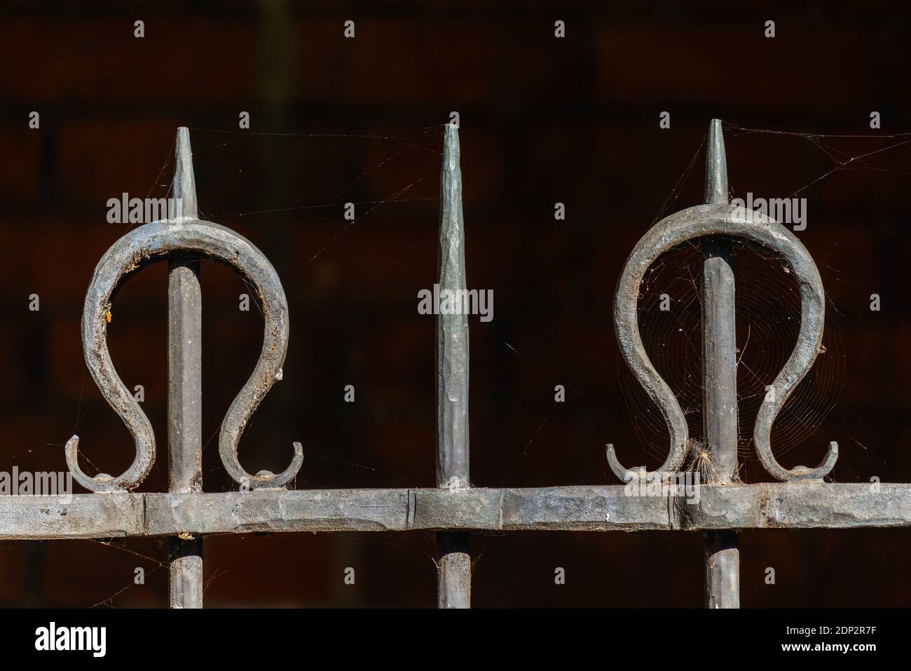 Detail eines handgefertigten alten Eisenzauens, Hansestadt Lübeck, Schleswig-Holstein, norddeutschland, Europa Stockfoto