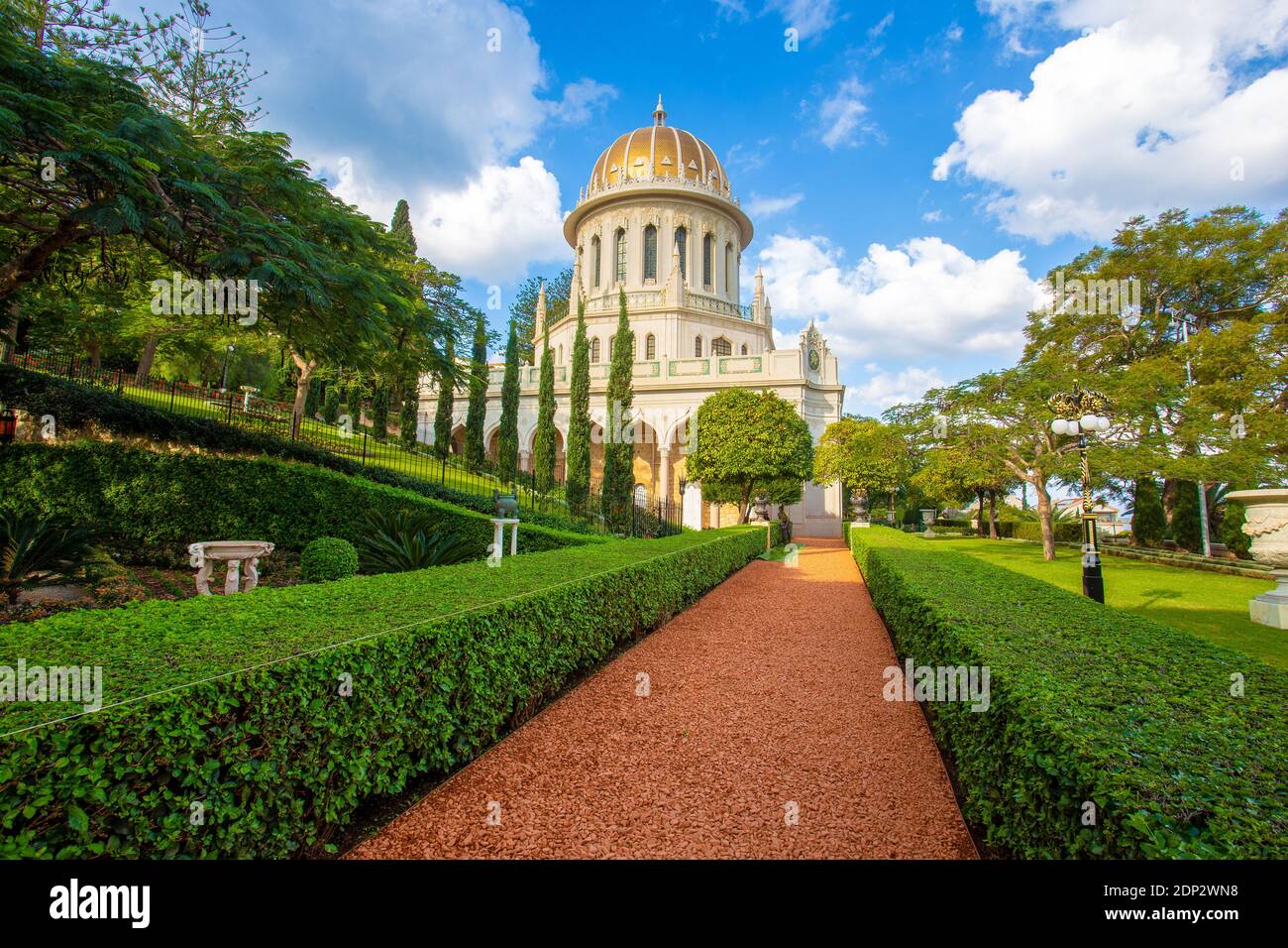 Bahá'í Gärten Haifa - Balkon und Schrein der Bab - Struktur an den Hängen des Mount Carmel in Haifa, Stockfoto