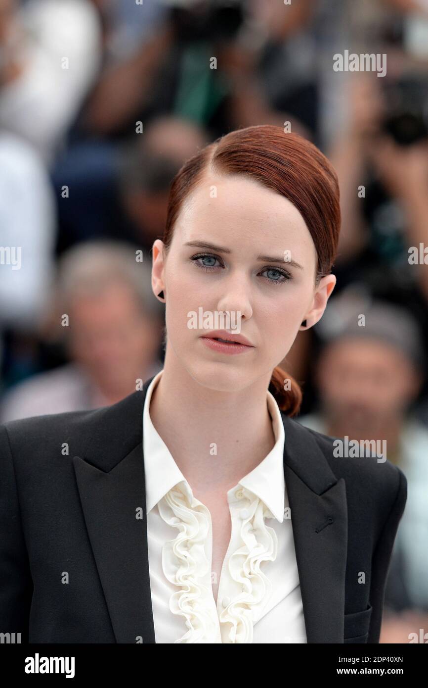 Rachel Brosnahan posiert bei der Fotozelle für den Film lauter als Bomben im Rahmen der 68. Filmfestspiele von Cannes am 18. Mai 2015 in Cannes, Frankreich. Foto von Nicolas Briquet/ABACAPRESS.COM Stockfoto