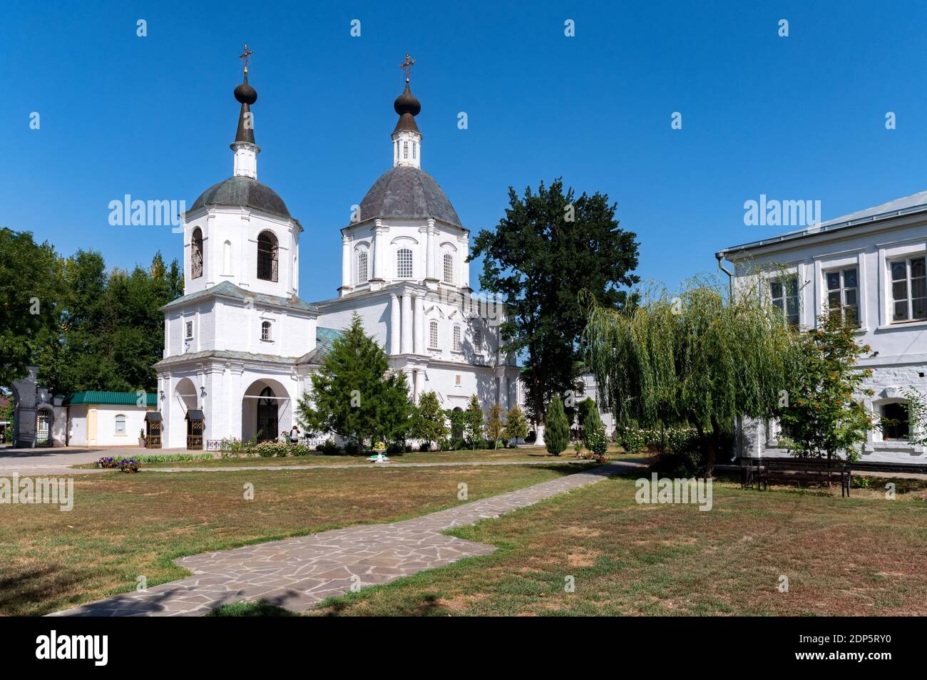 Starochrekassk Kloster zu Ehren der Donskoi Ikone der Mutter Gottes als Starotschrekassk Efremovsky Kloster bekannt Stockfoto