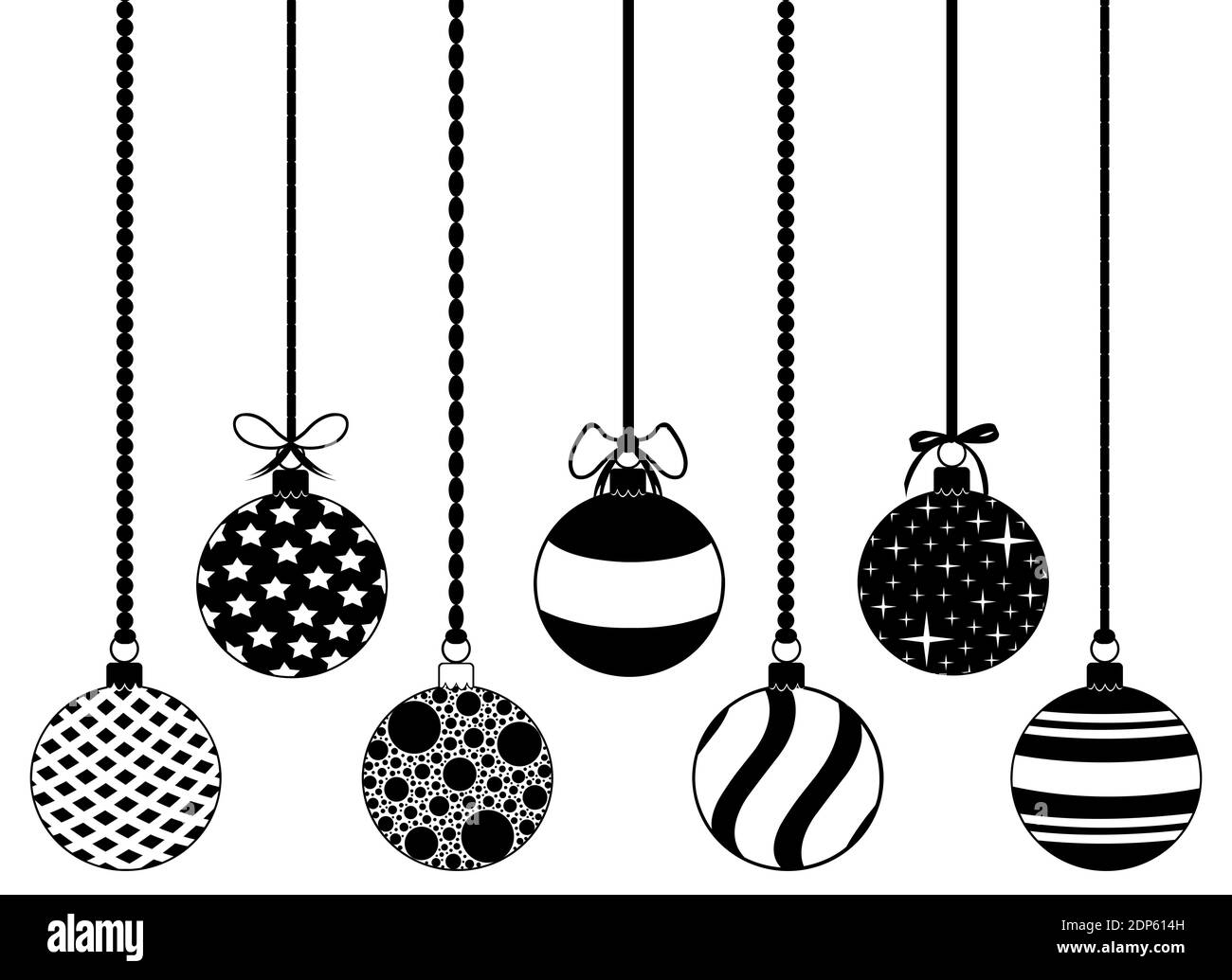 Gruppe von verschiedenen hängenden Weihnachtsdekorationen Stockfoto