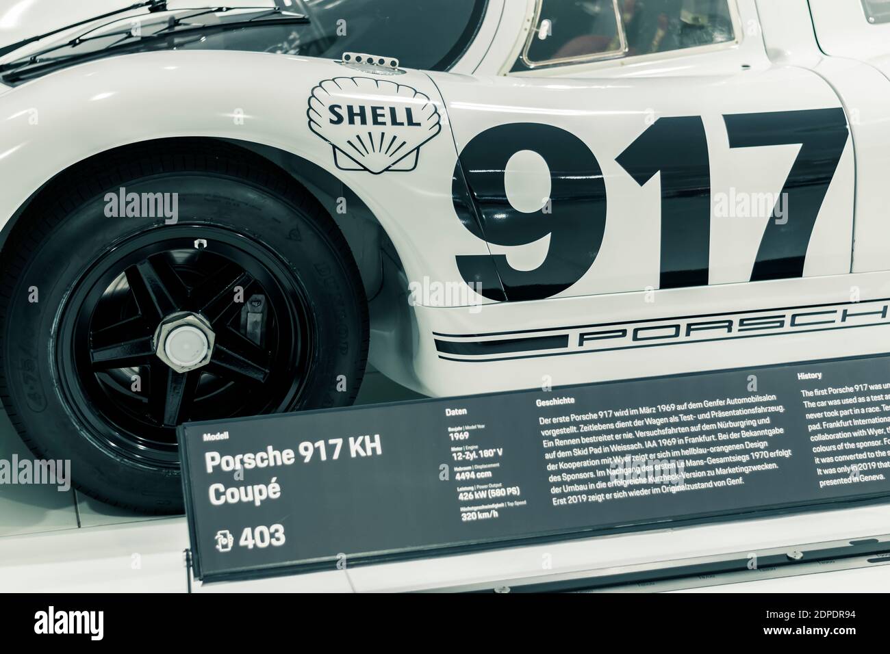 STUTTGART, 6. März 2020: Das Porsche 917 KH Coupé 1969 im Porsche Museum. Stockfoto