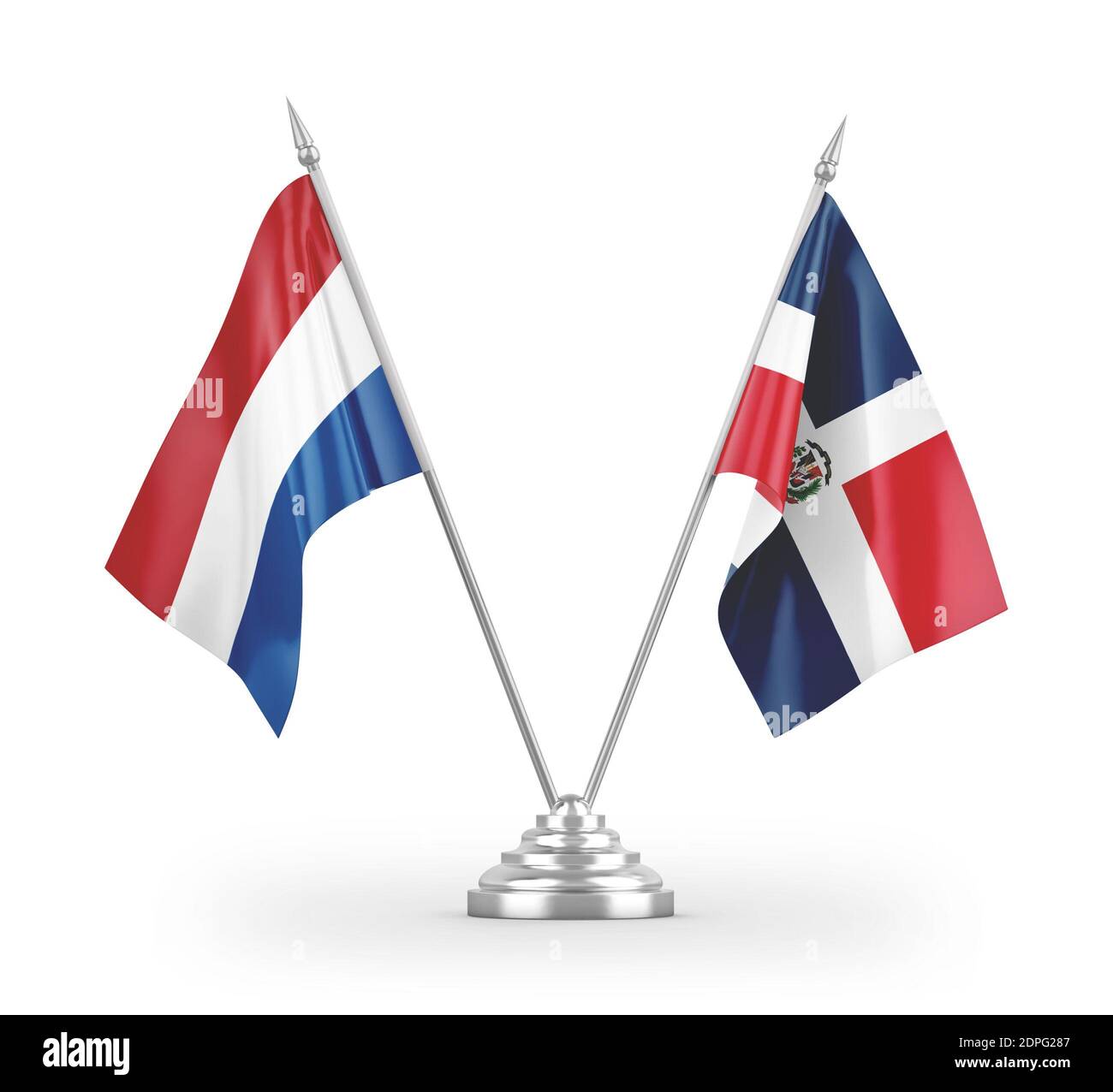 Dominikanische Republik und Niederlande Tischflaggen isoliert auf weißem 3D Rendering Stockfoto