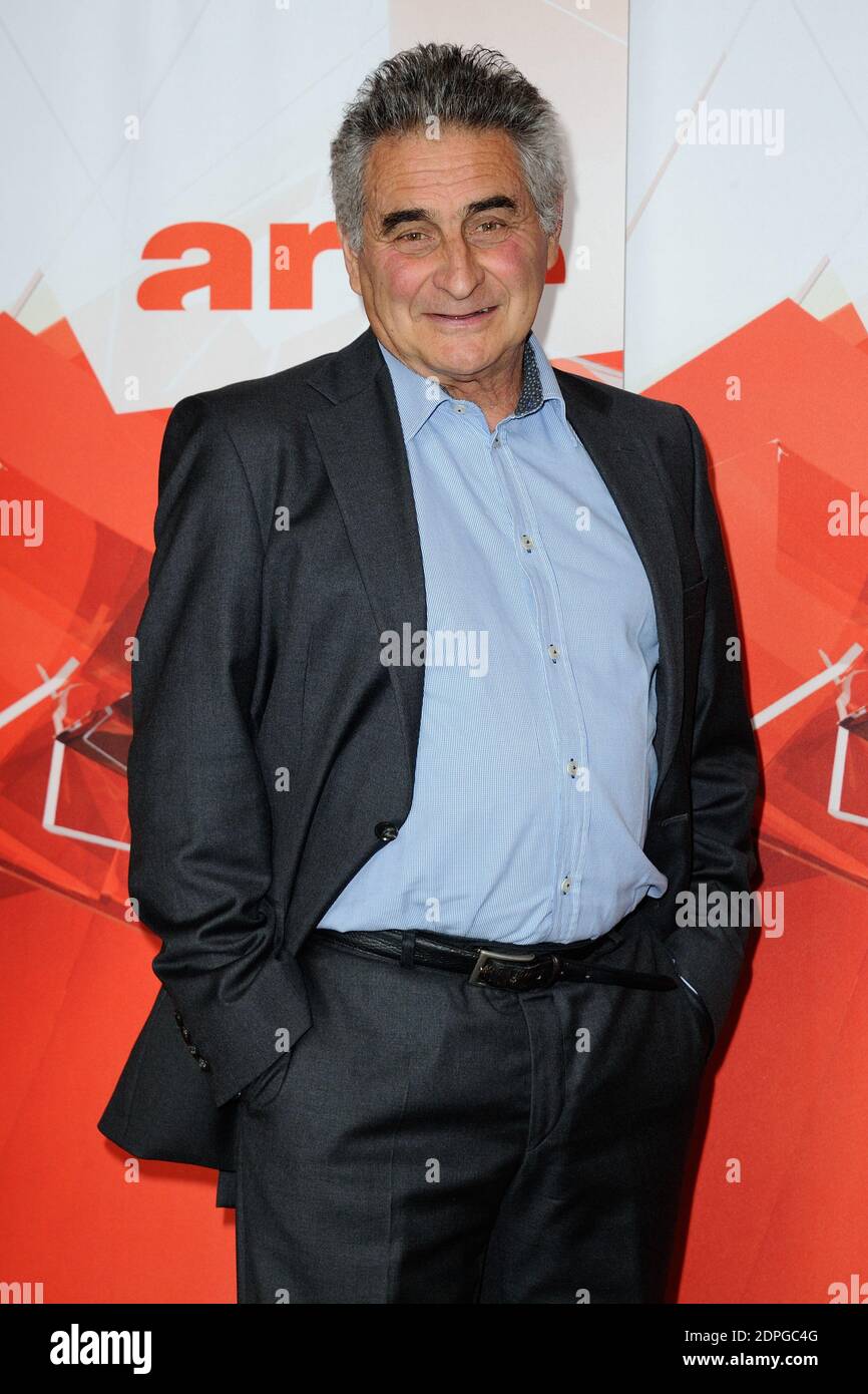 Jean-Christophe Victor posiert vor der Jahrespressekonferenz von Arte im Petit Palais in Paris, Frankreich, am 25. August 2015. Foto von Aurore Marechal/ABACAPRESS.COM Stockfoto