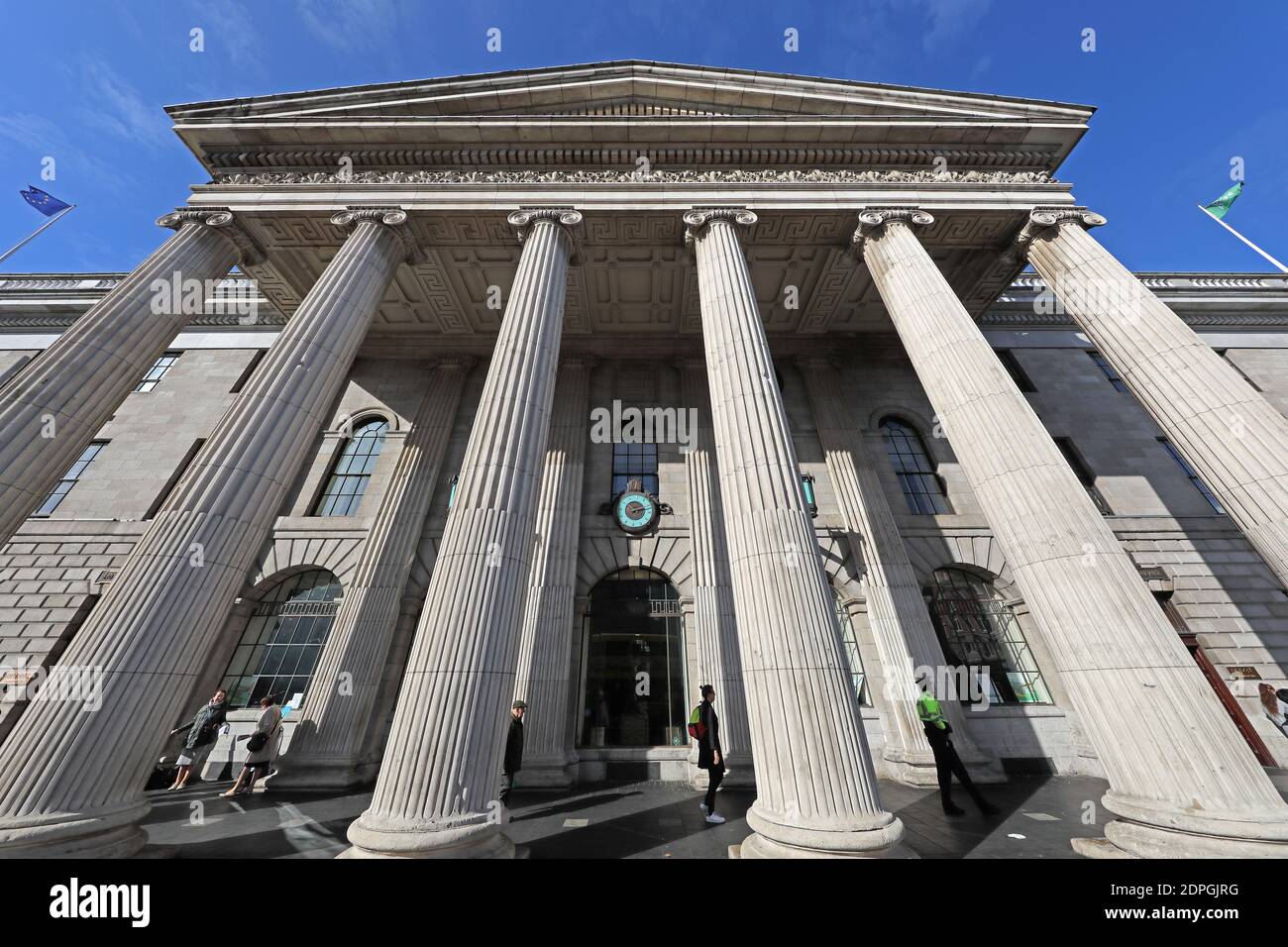 ARD-Oifig an Phoist, Dublin GPO, General Post Office, Headquarters of an Post, The Irish Post Office, O'Connell Street, Weitwinkel Stockfoto