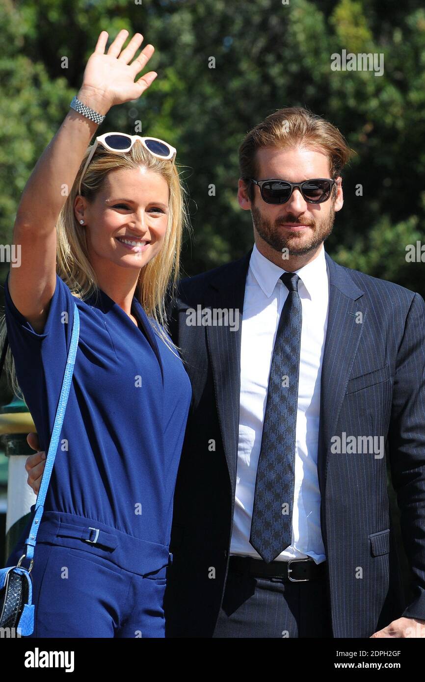 Michelle Hunziker und Tomaso Trussardi kommen am 07. September 2015 im Excelsior Hotel während des 72. Internationalen Filmfestivals (Mostra) in Venedig auf dem Lido an. Foto von Aurore Marechal/ABACAPRESS.COM Stockfoto