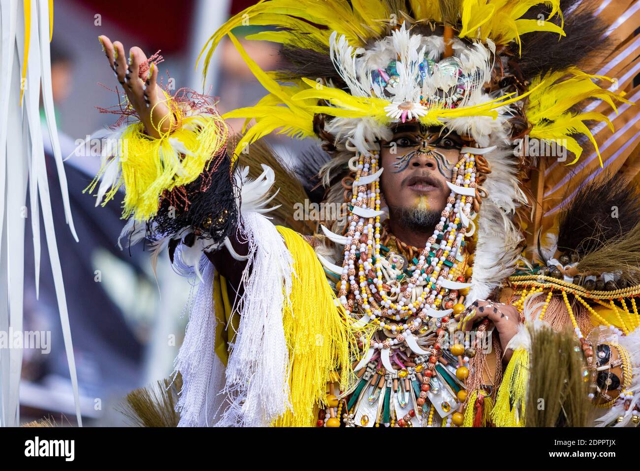 Die Teilnehmer des Jember Fashion Carnaval Stockfoto