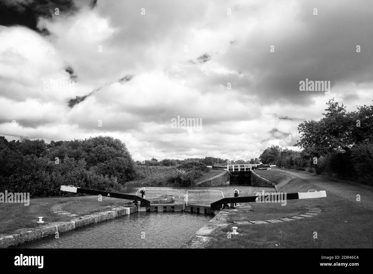 DEVIZES, WILTSHIRE, GROSSBRITANNIEN, AUGUST 25 2020. Caen Hill schließt am Kennet- und Avon-Kanal ab. Devizes, England, Großbritannien, 25. August 2020 Stockfoto