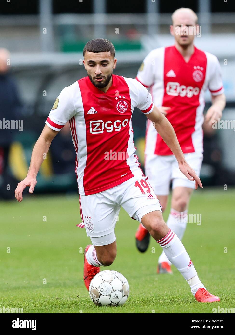 DOETINCHEM, NIEDERLANDE - DEZEMBER 20: Zakaria Labyad von Ajax während des niederländischen Eredivisie-Spiels zwischen ADO Den Haag und Ajax im Cars Jeans Stadium auf Stockfoto