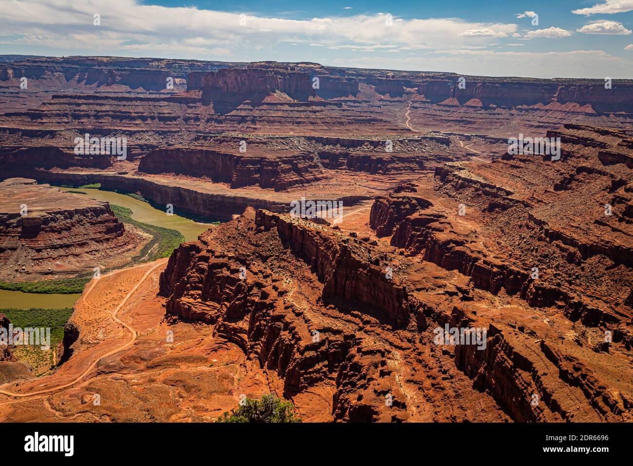 Dead Horse Point State Park in Utah bietet einen dramatische Überblick über den Colorado River und Canyonlands National Park. Stockfoto