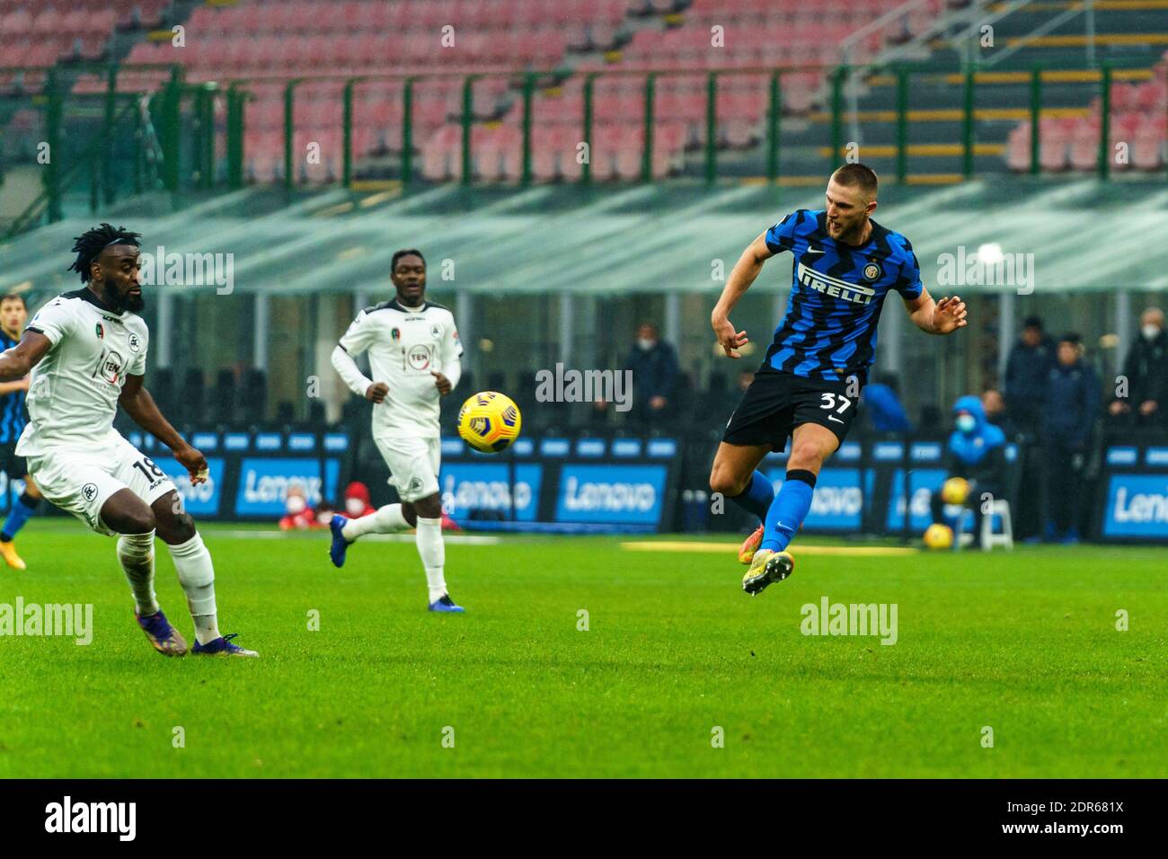 San Siro Stadion, Mailand, Italien, 20 Dec 2020, Mailand Skriniar des