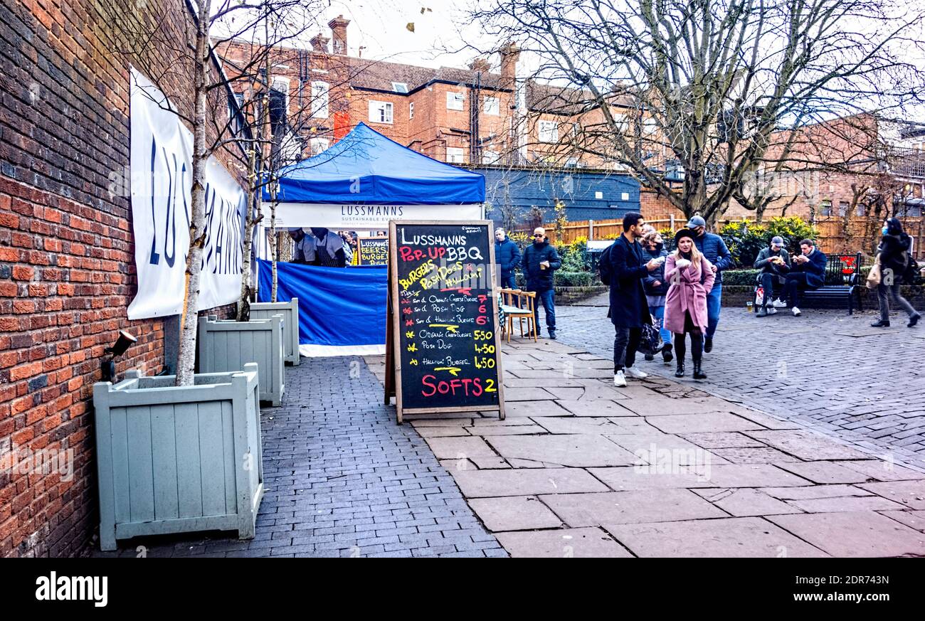 Lussmanns Pop Up Bar BBQ St. Albans Hertfordshire 20. Dezember 2020 Stockfoto