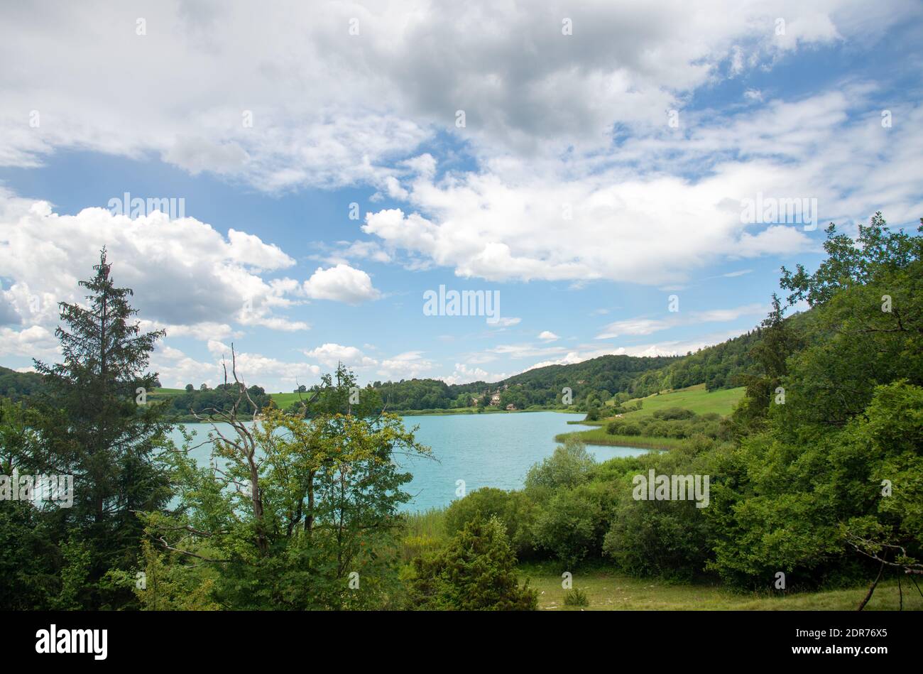 Blick auf den Lac de Narlay in Jura, Frankreich Stockfoto