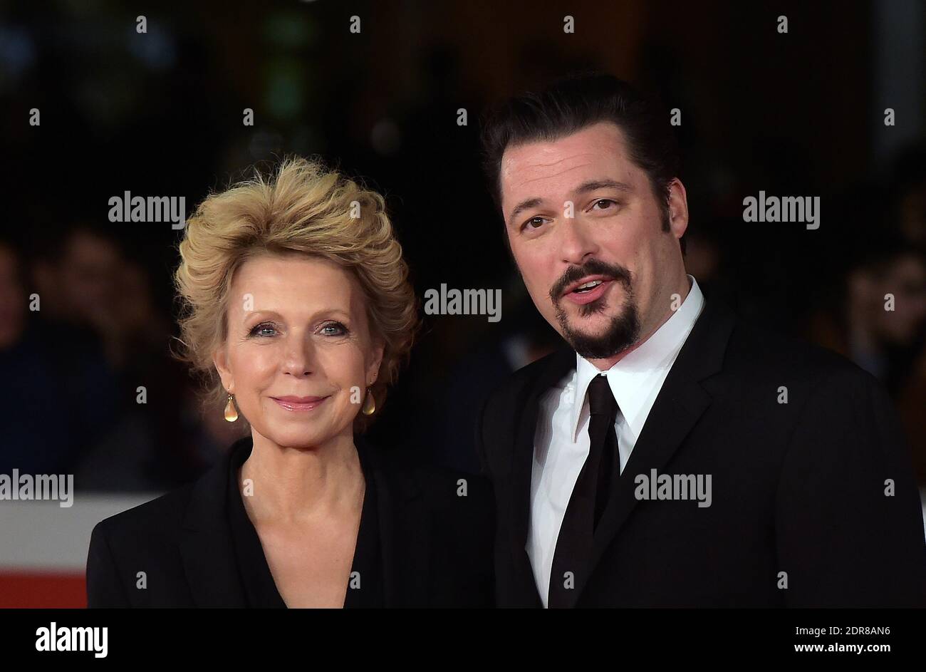 Die Schriftstellerin Mary Mapes und der Regisseur James Vanderbilt kommen am 16. Oktober 2015 zur Premiere des Films "Wahrheit" auf dem 10. Filmfestival in Rom, Frankreich, an. Foto von Eric Vandeville/ABACAPRESS.COM Stockfoto