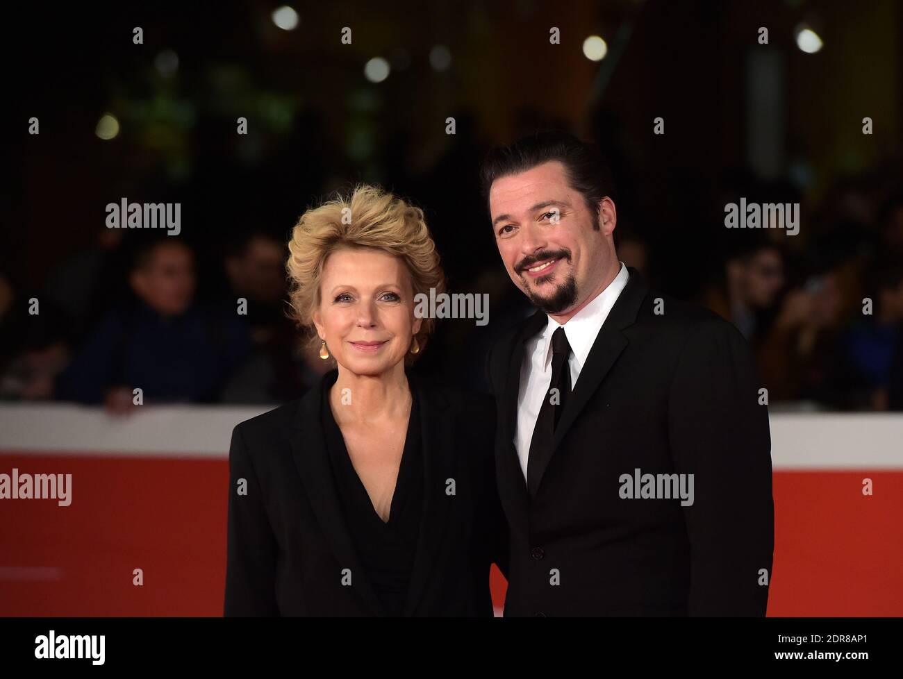 Die Schriftstellerin Mary Mapes und der Regisseur James Vanderbilt kommen am 16. Oktober 2015 zur Premiere des Films "Wahrheit" auf dem 10. Filmfestival in Rom, Frankreich, an. Foto von Eric Vandeville/ABACAPRESS.COM Stockfoto